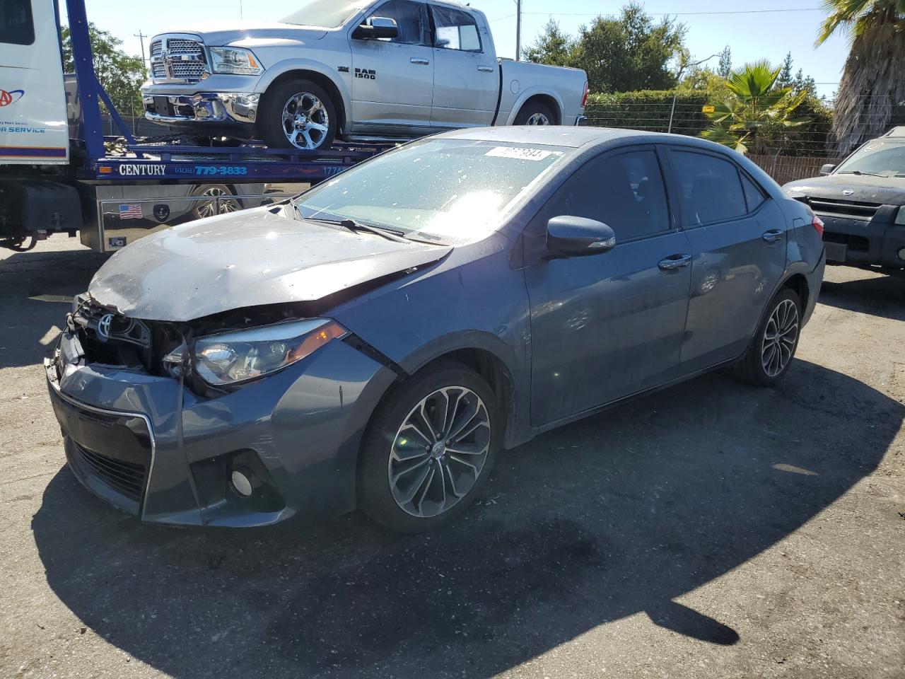 2015 Toyota Corolla VIN 2T1BURHE5FC288601