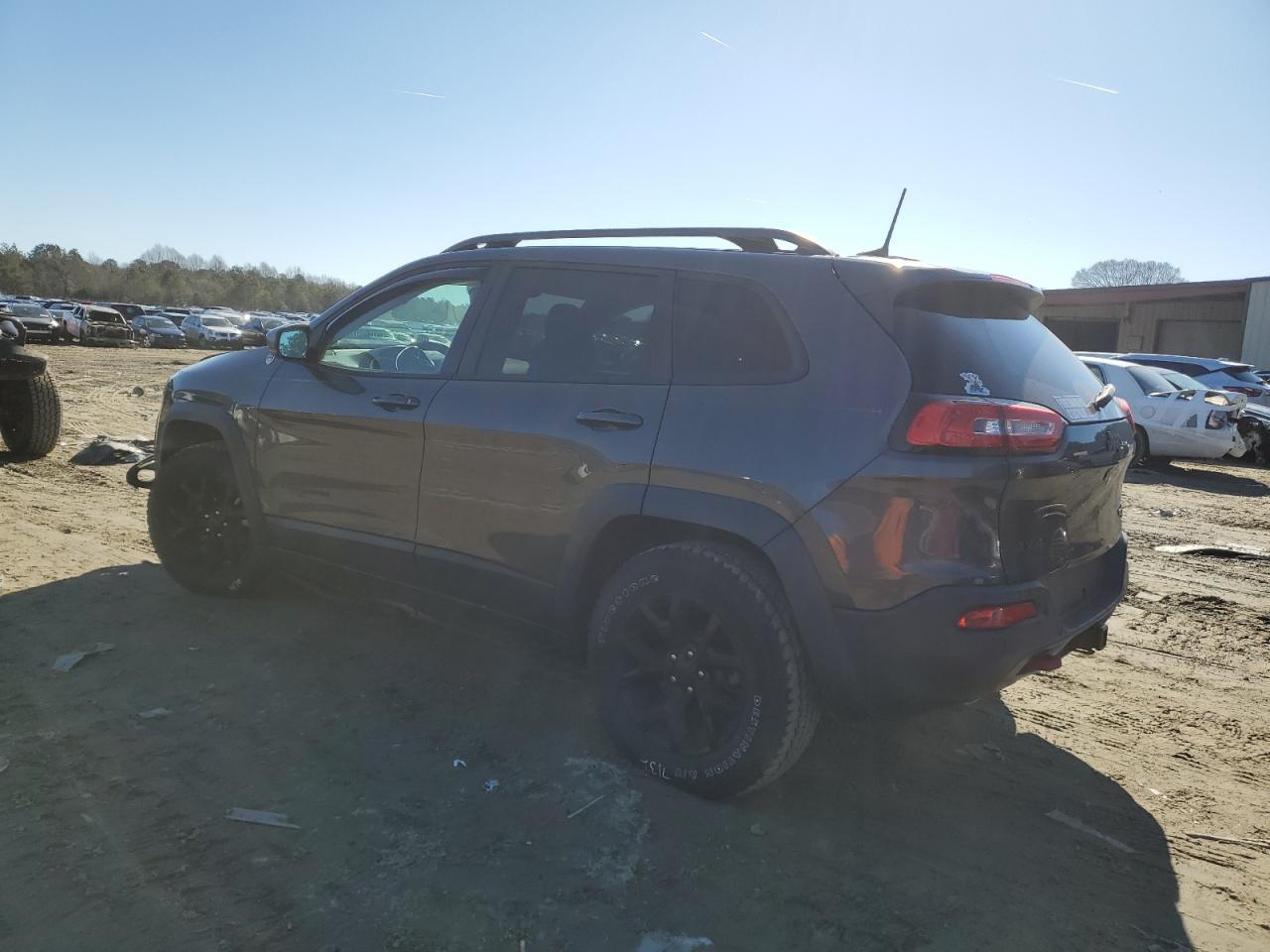 2018 Jeep Cherokee VIN 1C4PJMBB9JD548008 Copart auction photo, mechanical / front end damage thumbnail 2