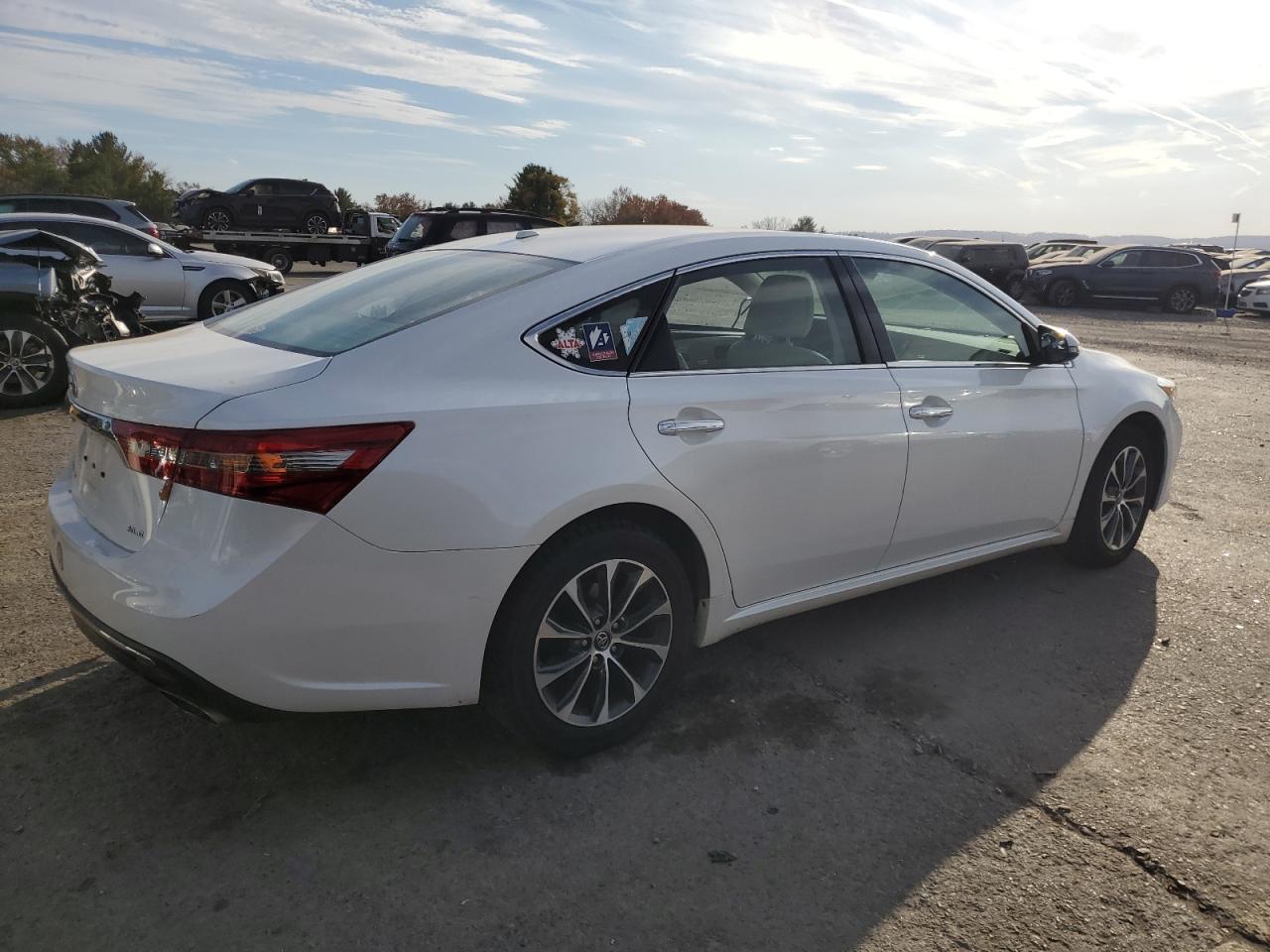 2017 Toyota Avalon VIN 4T1BK1EB0HU247294 Copart auction photo, rear end / side damage thumbnail 3
