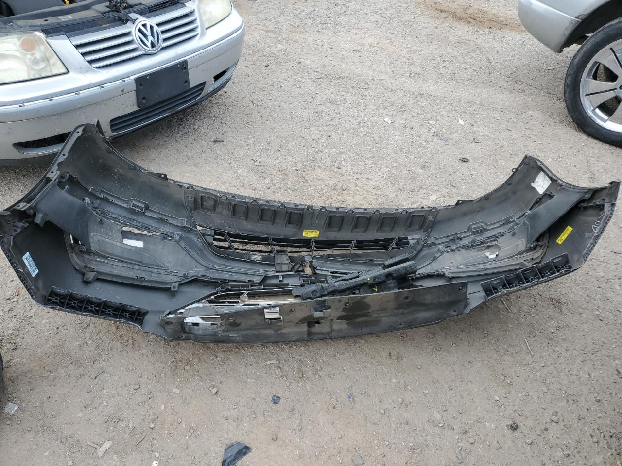 2018 Hyundai Santa Fe VIN 5NMZT3LB6JH087529 Copart auction photo, front end / mechanical damage thumbnail 13