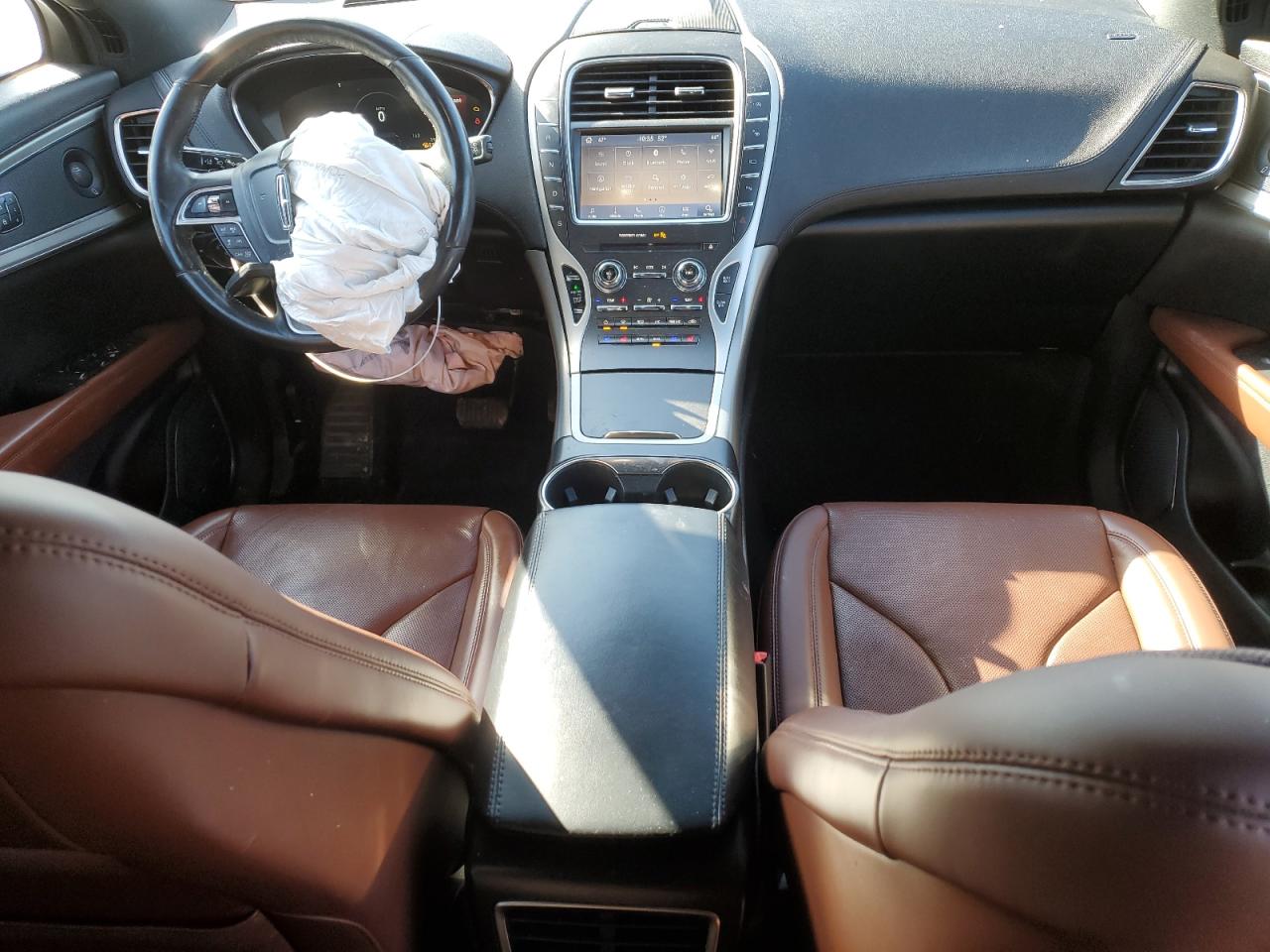 2020 Lincoln Nautilus VIN 2LMPJ8K94LBL25288 Copart auction photo, front end damage thumbnail 8