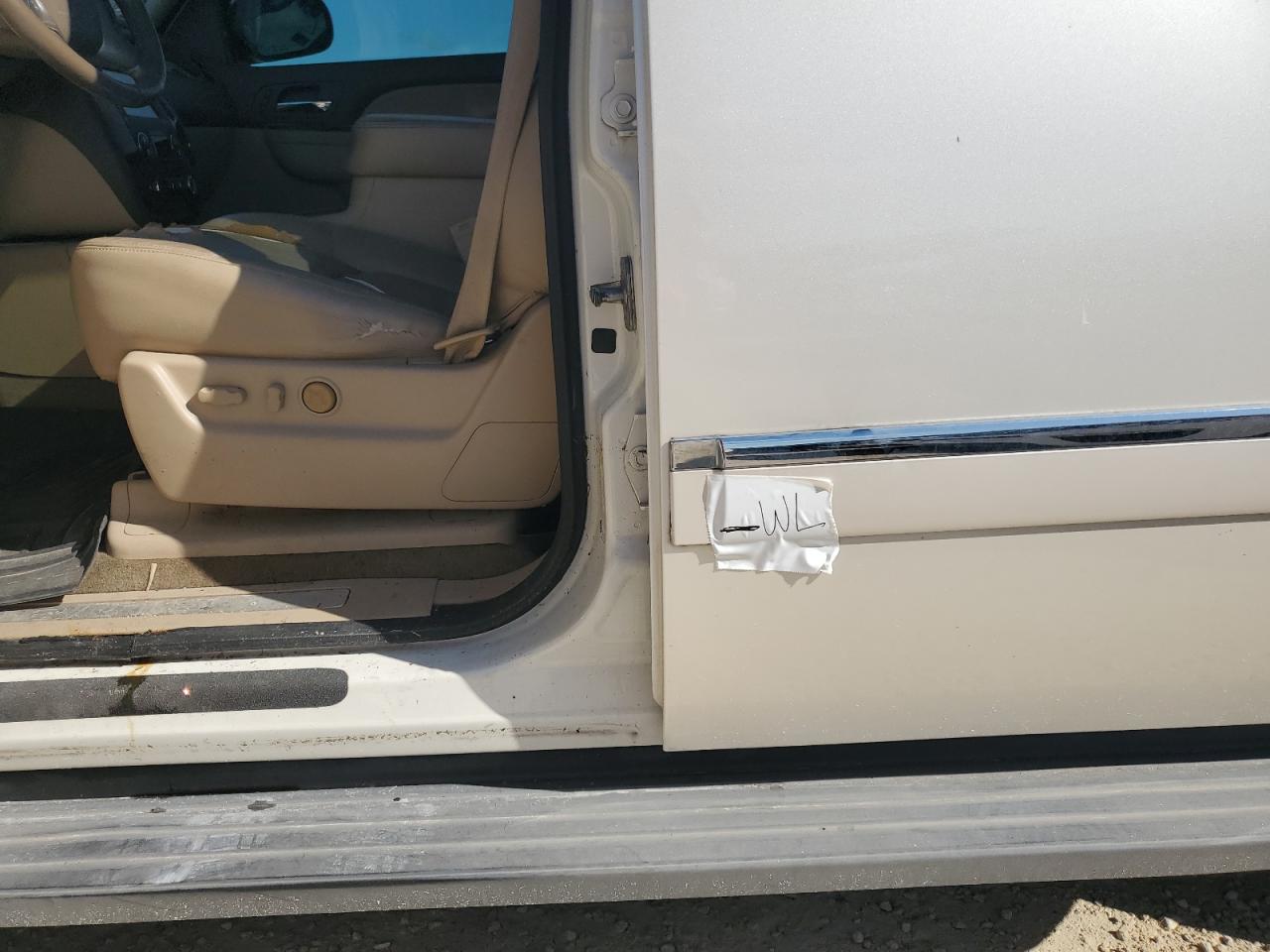 2012 Chevrolet Avalanche VIN 3GNTKGE70CG195269 Copart auction photo, water/flood damage thumbnail 12
