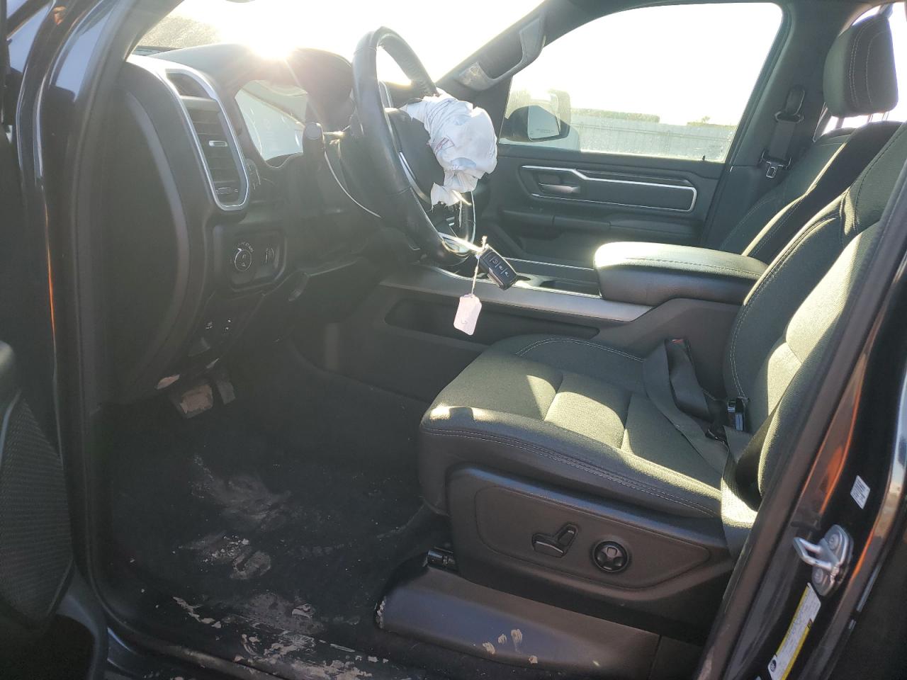 2020 RAM 1500 VIN 1C6SRFFT3LN103480 Copart auction photo, front end / minor dent/scratches damage thumbnail 7
