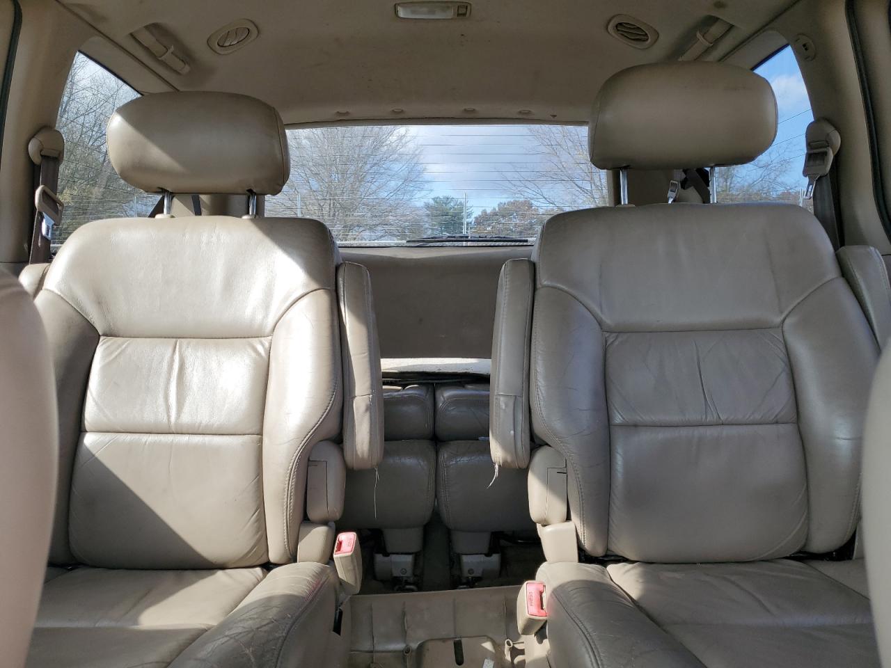 2002 Toyota Sienna VIN 4T3ZF13C12U473762 Copart auction photo, front end / side damage thumbnail 10