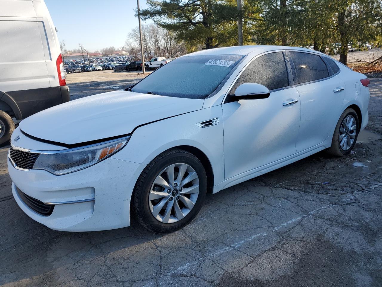 2016 KIA Optima VIN 5XXGT4L39GG035566