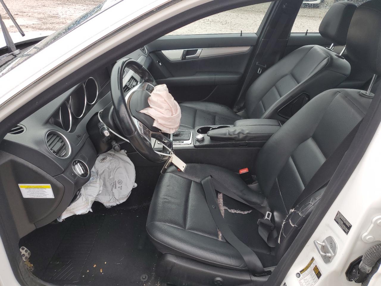 2014 Mercedes-Benz C-klasse VIN WDDGF8AB6ER314322 Copart auction photo, front end damage thumbnail 7