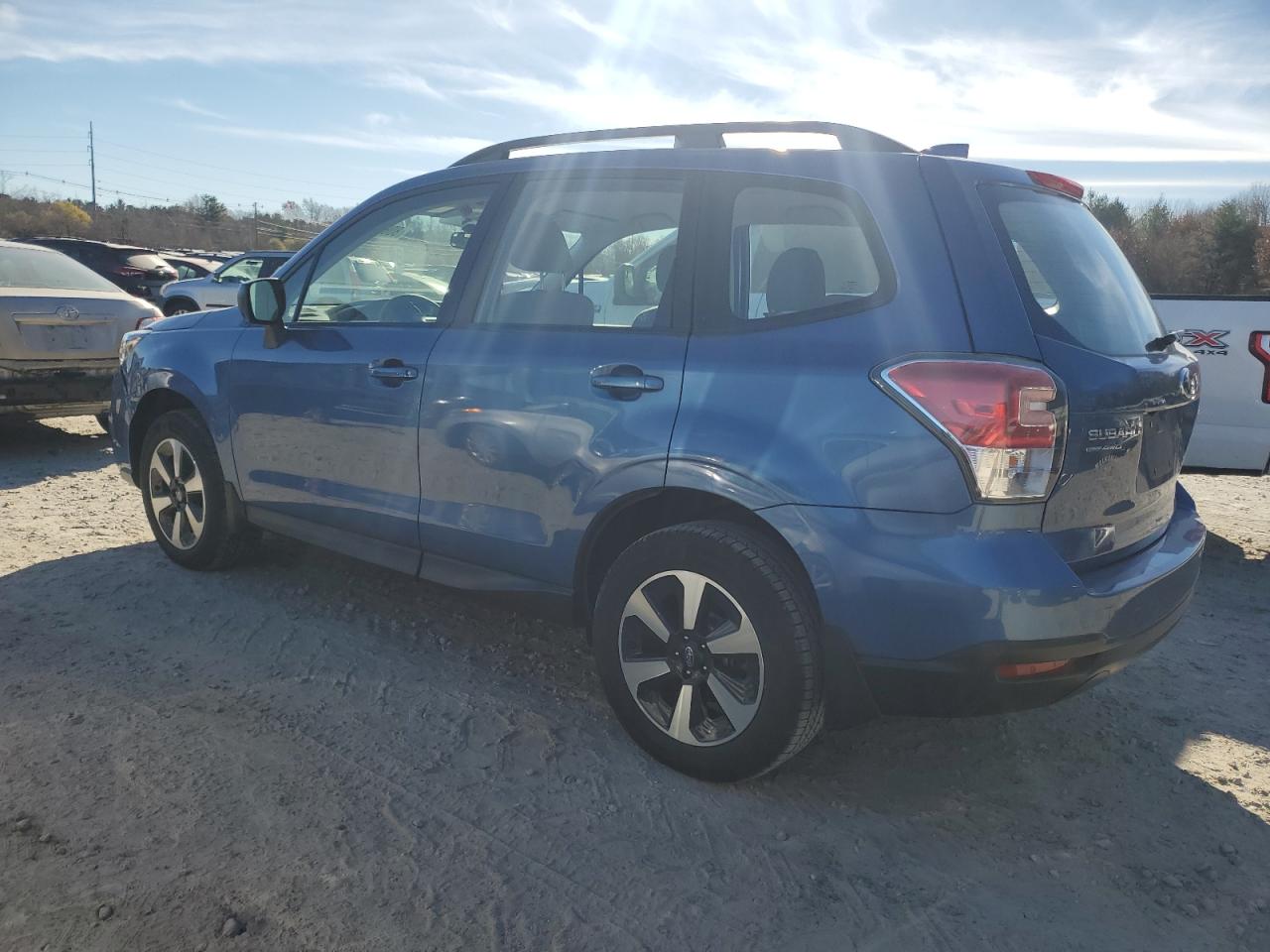 2018 Subaru Forester VIN JF2SJABC4JH427317 Copart auction photo, side damage thumbnail 2