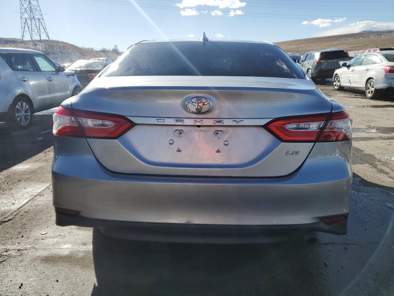 2019 Toyota Camry VIN 4T1B11HK9KU195170 Copart auction photo, front end / side damage thumbnail 6