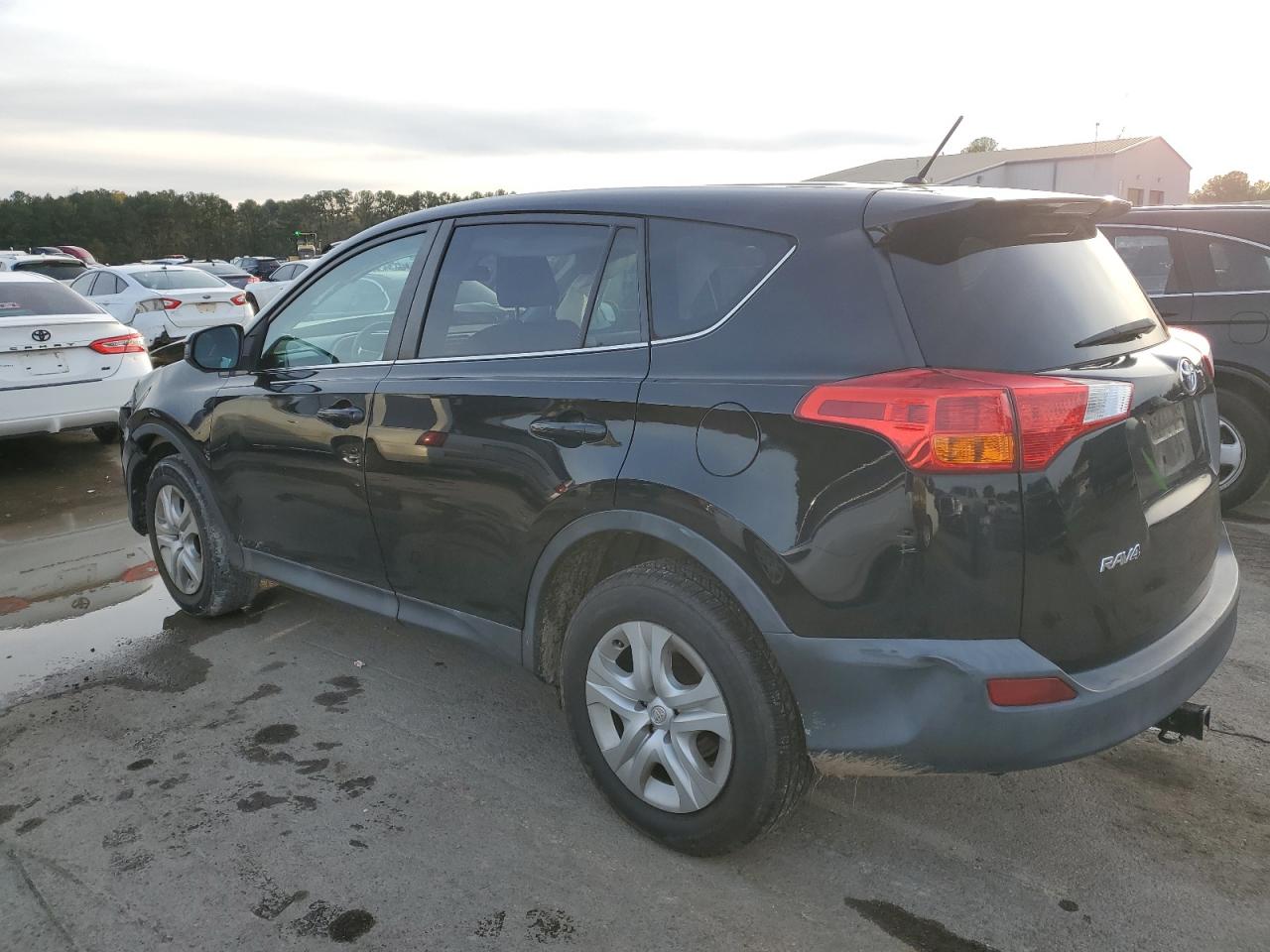2015 Toyota RAV 4 VIN 2T3BFREV3FW304220 Copart auction photo, front end / side damage thumbnail 2