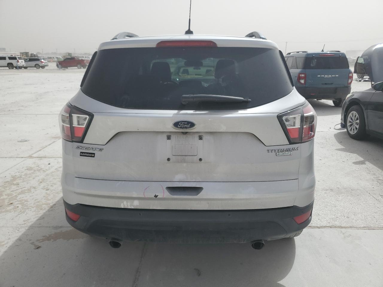 2017 Ford Escape VIN 1FMCU0J96HUB52444 Copart auction photo, front end damage thumbnail 6