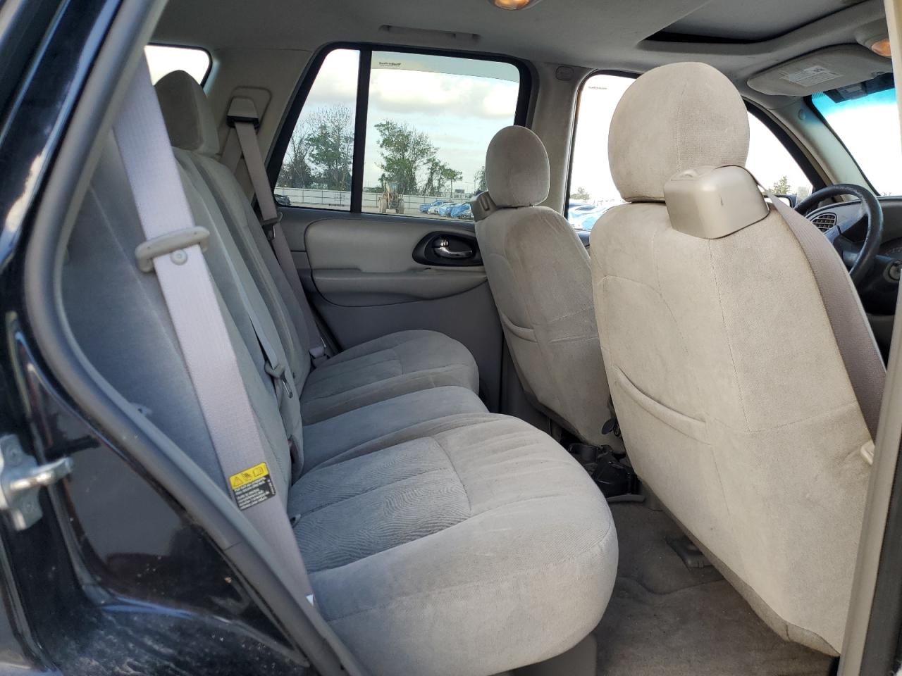 2006 Chevrolet TrailBlazer VIN 1GNDT13S562291207 Copart auction photo, front end damage thumbnail 11