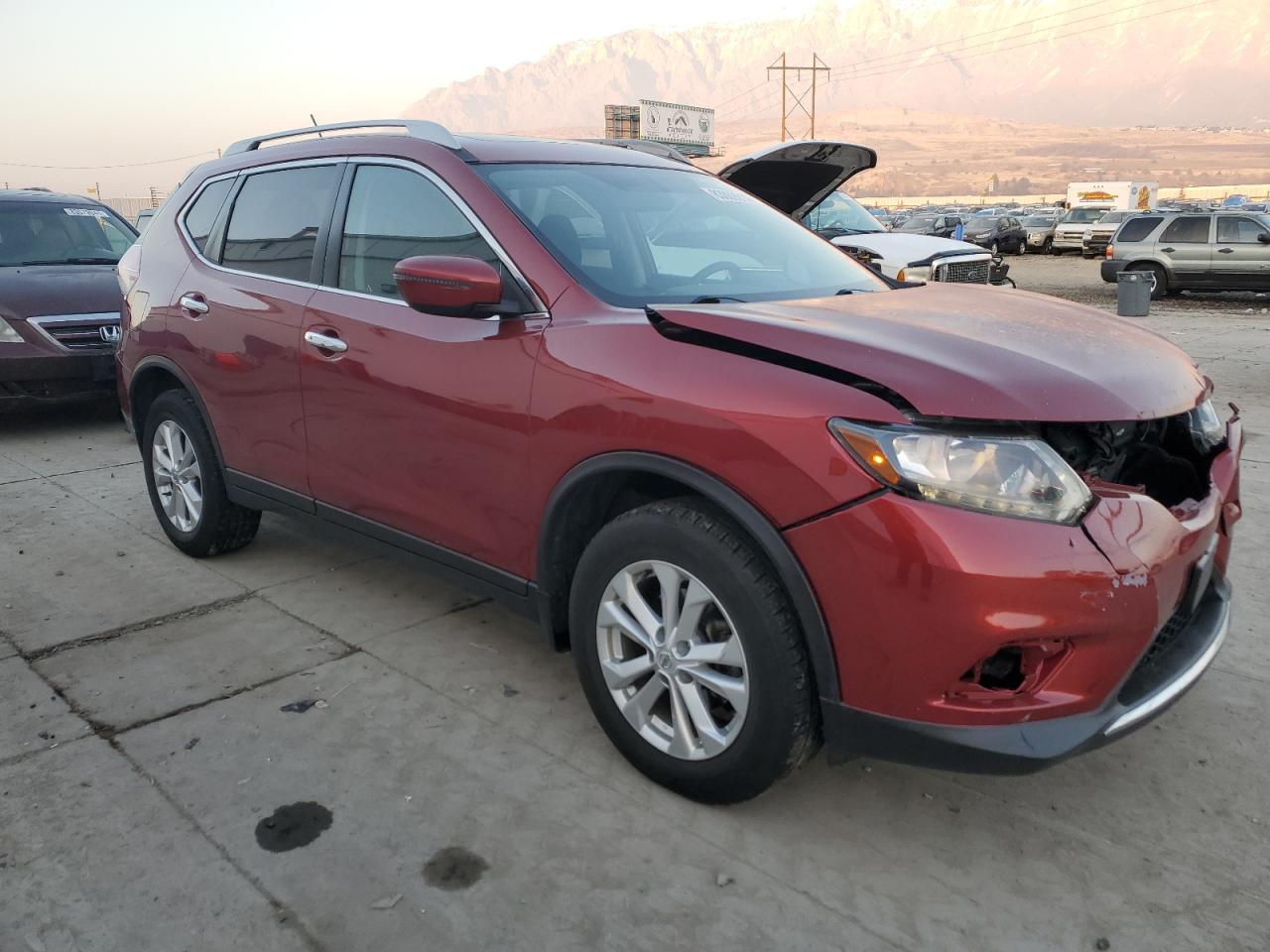 2016 Nissan Rogue VIN 5N1AT2MV6GC830340 Copart auction photo, front end damage thumbnail 4