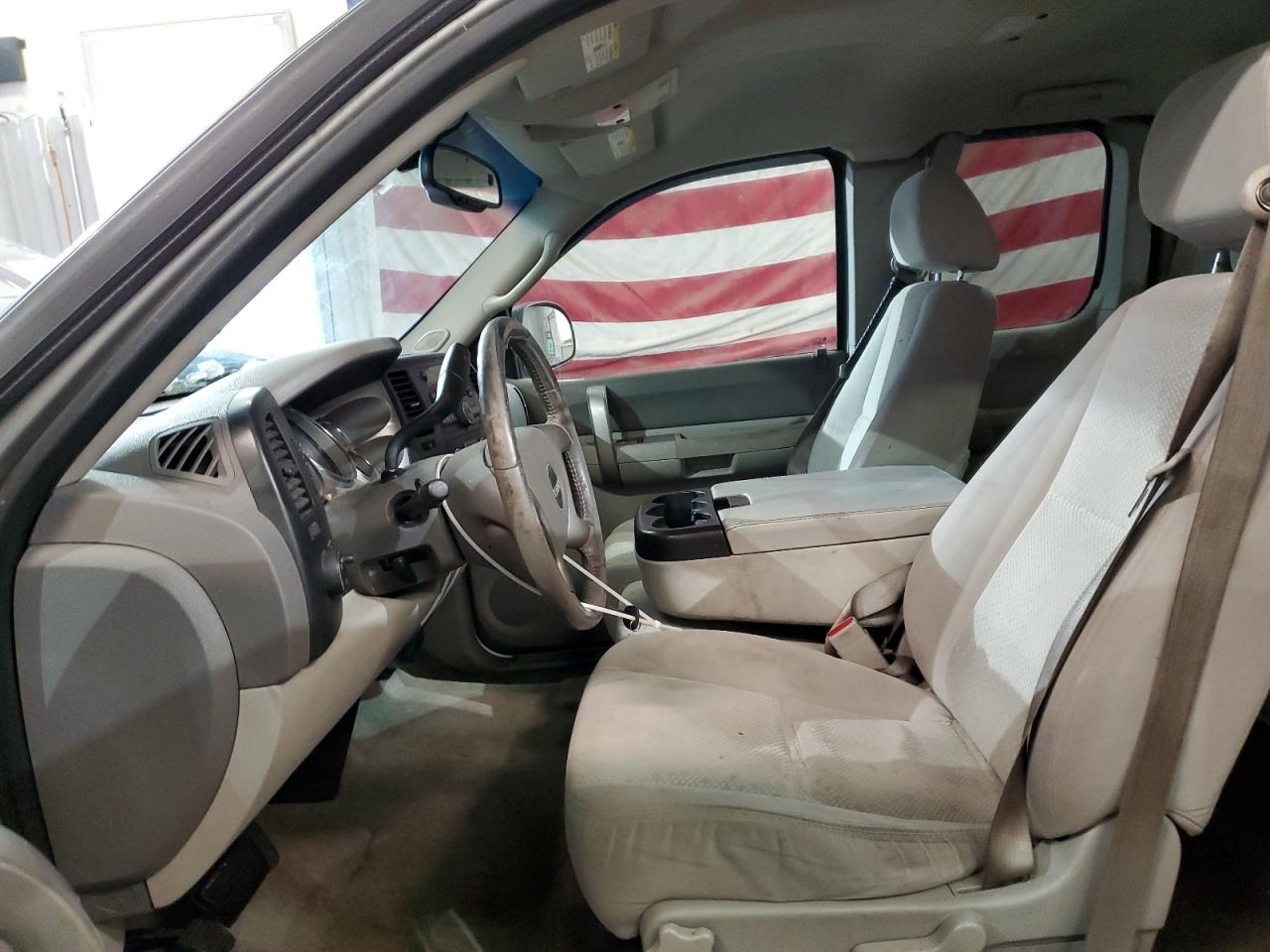 2007 GMC Sierra VIN 2GTEC19C371701744 Copart auction photo, all over damage thumbnail 7