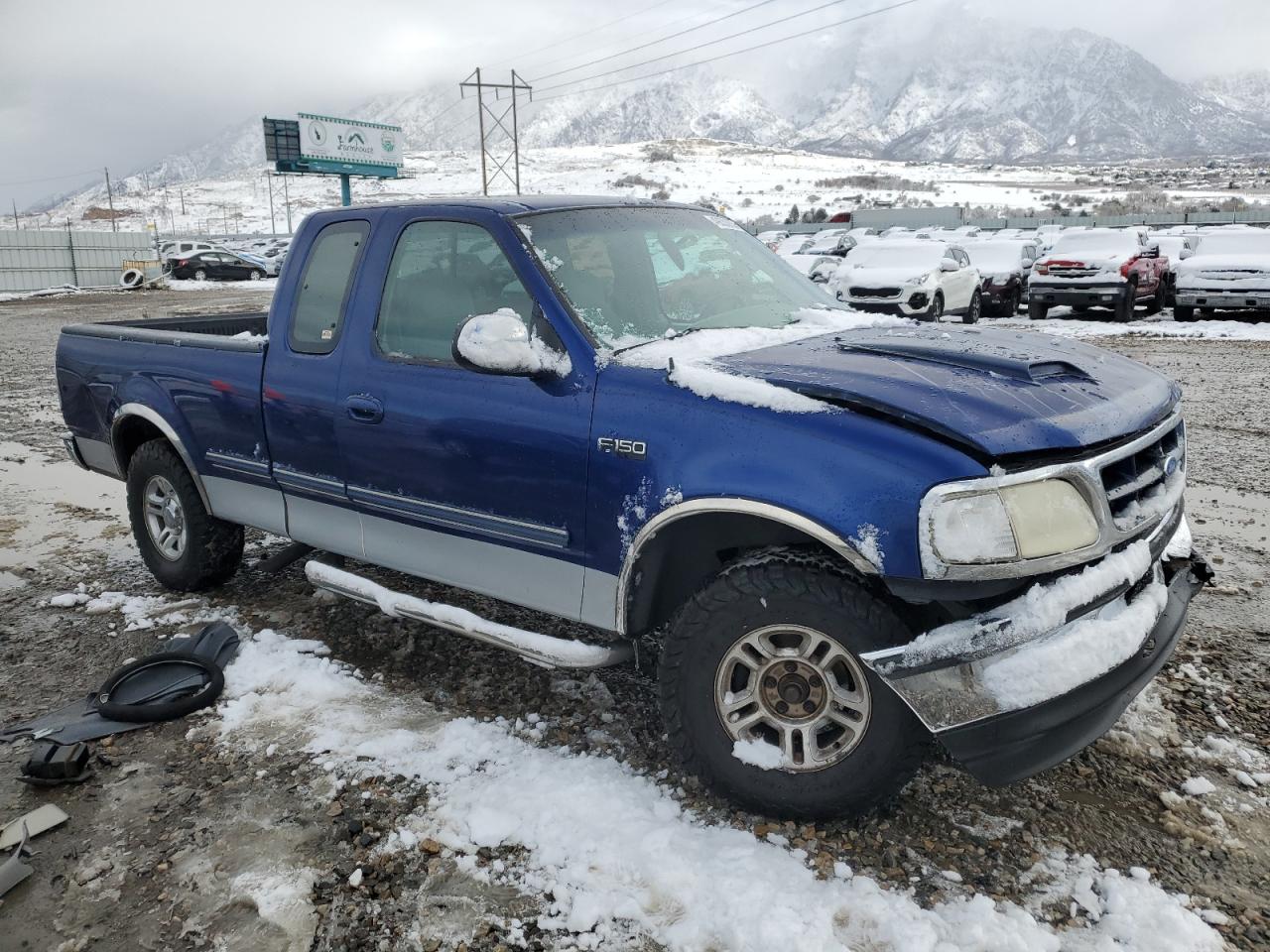 1997 Ford F-150 VIN 1FTEX17LXVKB44786 Copart auction photo, front end damage thumbnail 4