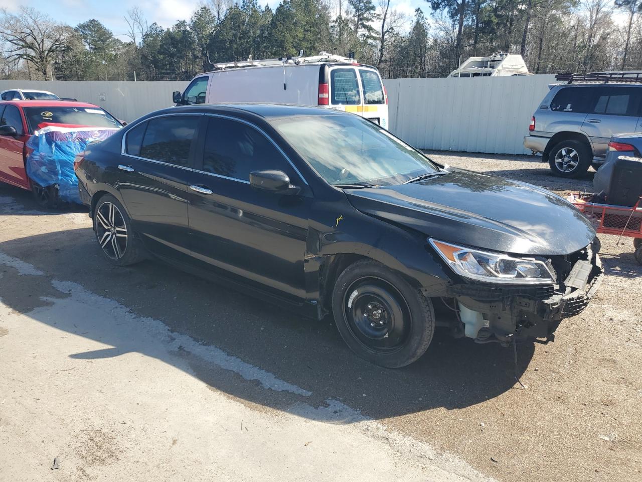 2017 Honda Accord VIN 1HGCR2F54HA237826 Copart auction photo, front end damage thumbnail 4