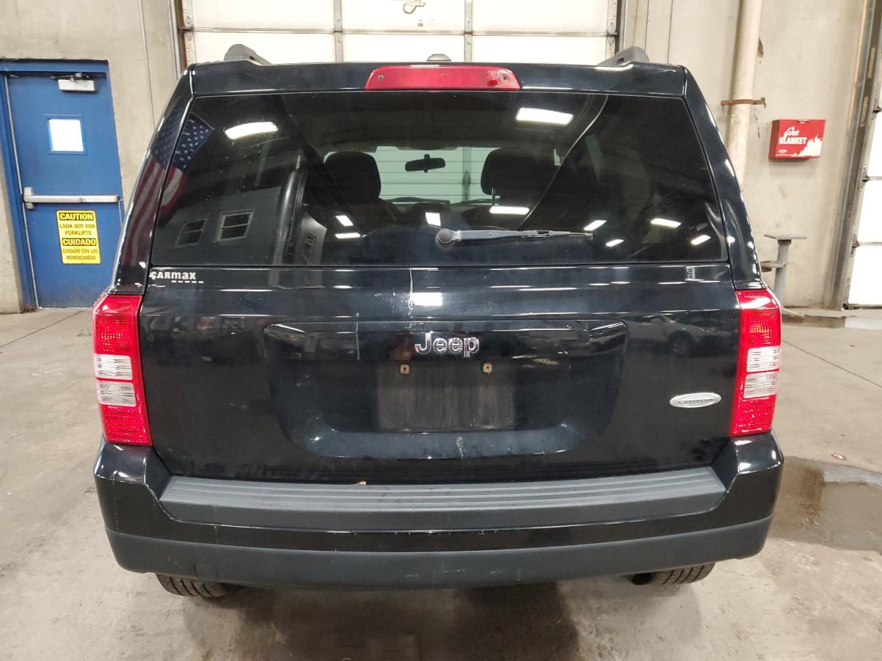 2012 Jeep Liberty (Patriot) VIN 1C4NJPFA2CD509810 Copart auction photo, side damage thumbnail 6