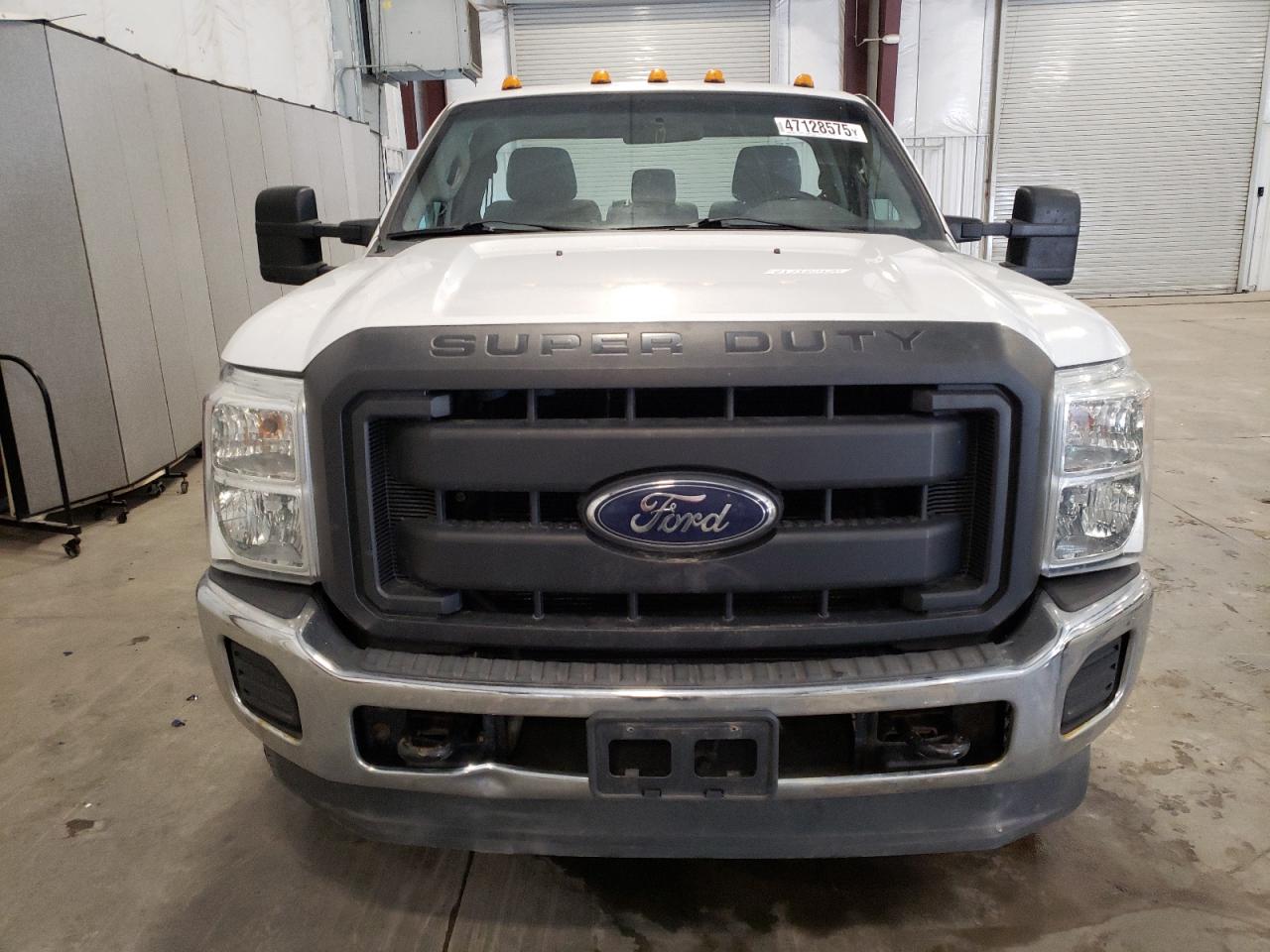 2012 Ford F250 VIN 1FTBF2B68CEB67282 Copart auction photo, side damage thumbnail 5