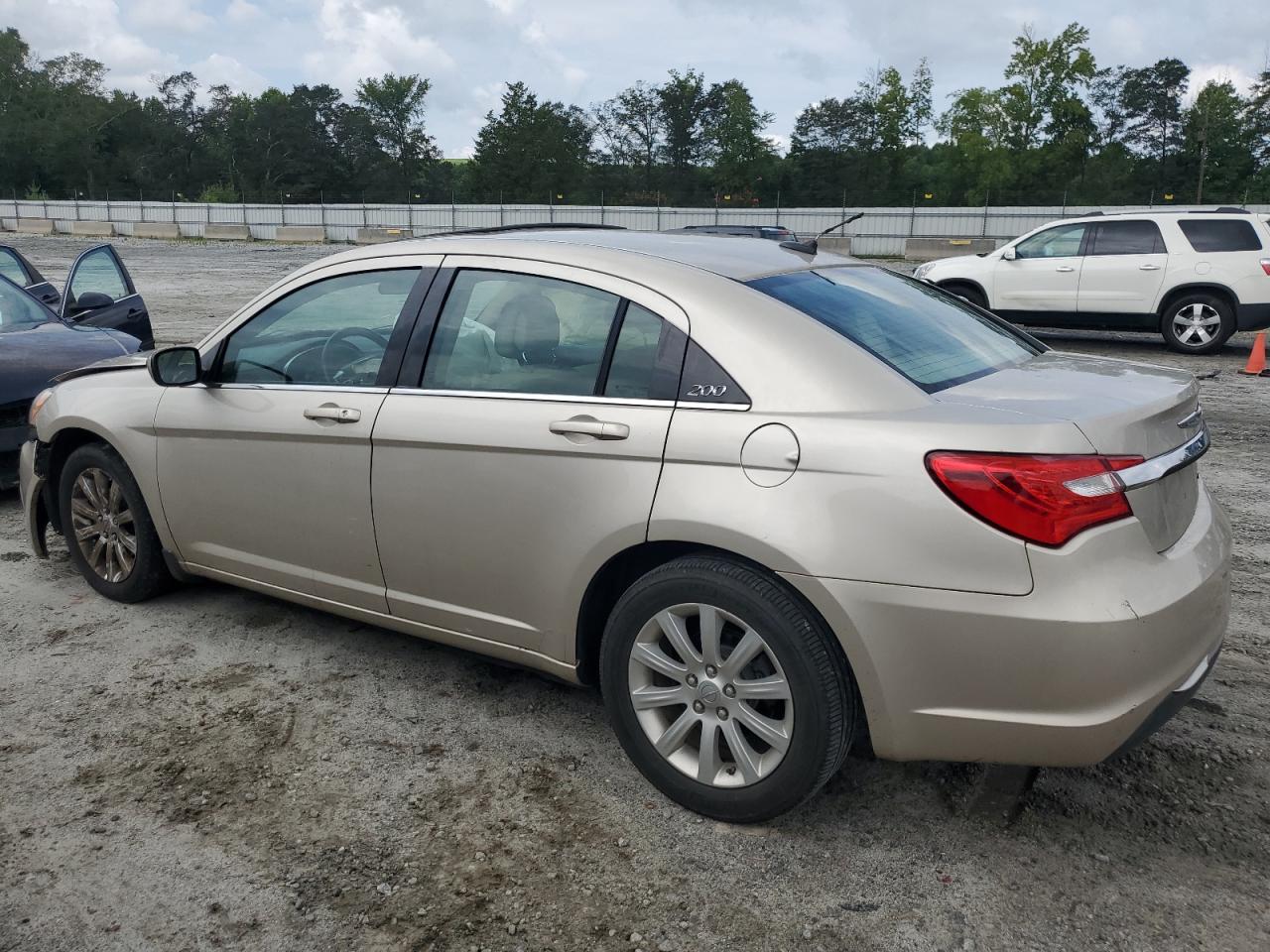 2013 Chrysler 200 VIN 1C3CCBBB3DN650064 Copart auction photo, all over / undercarriage damage thumbnail 2