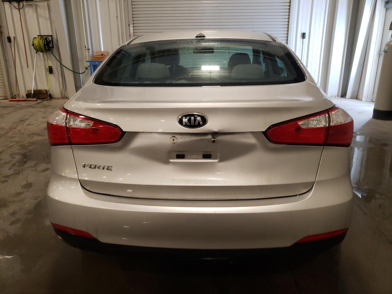 2014 KIA Forte VIN KNAFX4A66E5209539 Copart auction photo, front end / rear end damage thumbnail 6