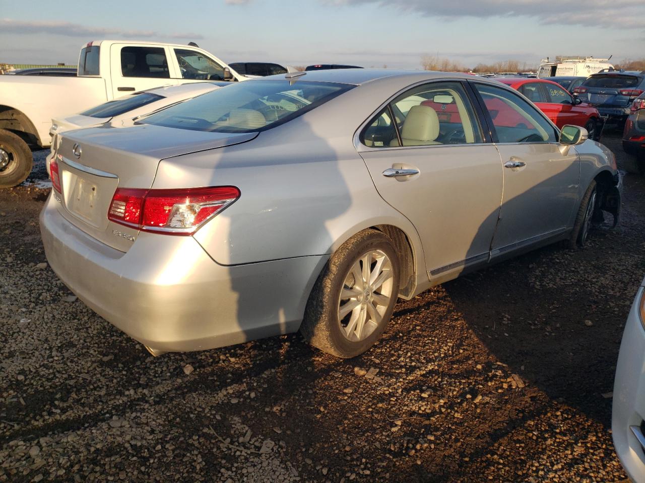 2010 Lexus ES VIN JTHBK1EGXA2353266 Copart auction photo, front end / rear end damage thumbnail 3