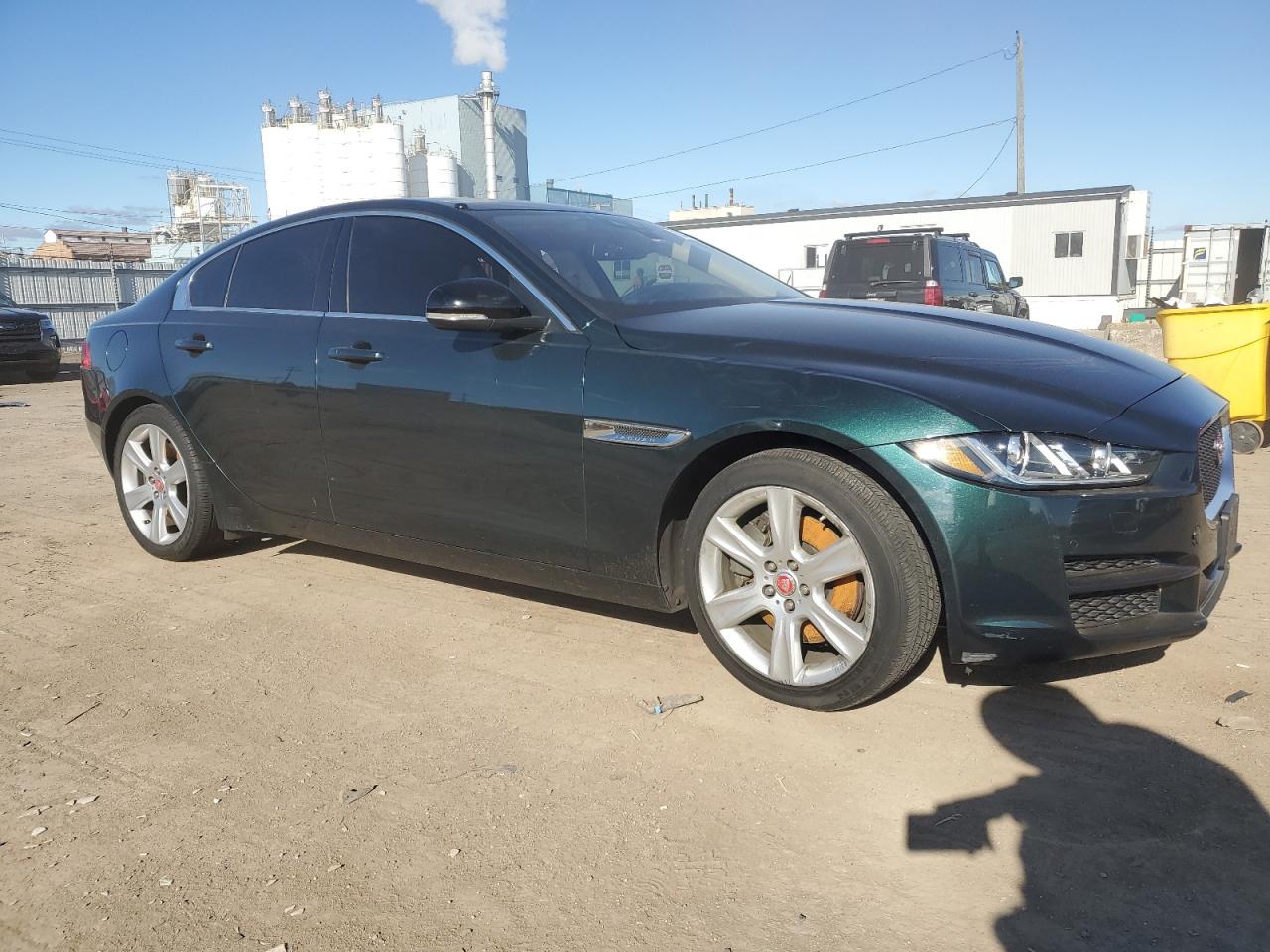 2017 Jaguar XE VIN SAJAE4BG1HA958627 Copart auction photo, front end / side damage thumbnail 4