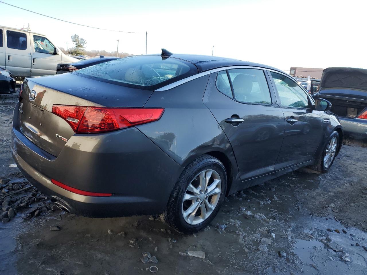 2012 KIA Optima VIN 5XXGN4A70CG082981 Copart auction photo, front end damage thumbnail 3