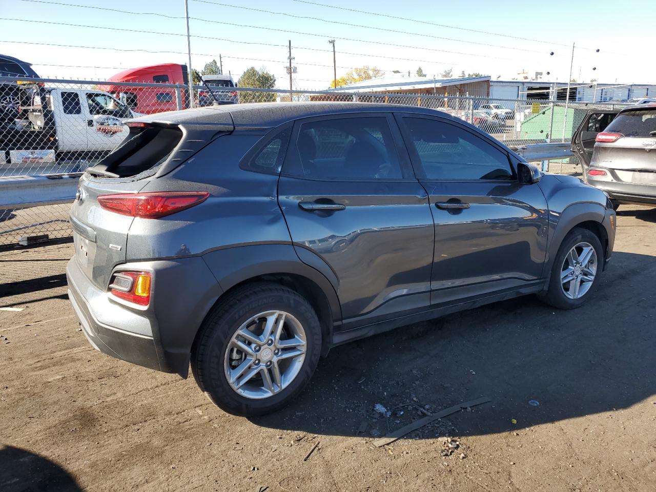 2020 Hyundai Kona VIN KM8K1CAA3LU568380 Copart auction photo, vandalism / mechanical damage thumbnail 3