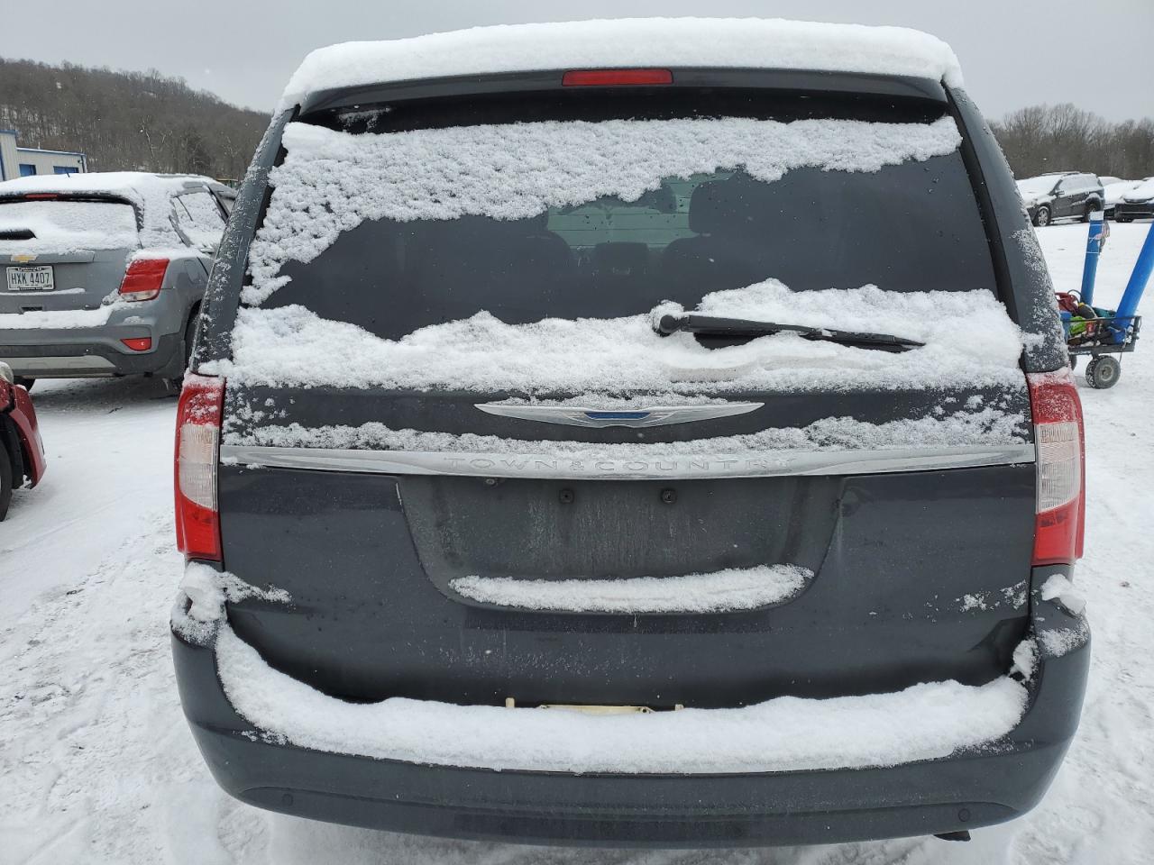 2012 Chrysler Town & Country VIN 2C4RC1CGXCR208281 Copart auction photo, front end damage thumbnail 6