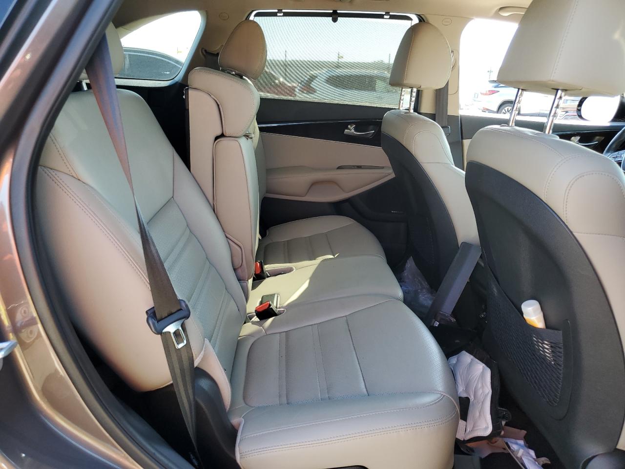 2019 KIA Sorento VIN 5XYPH4A52KG460704 Copart auction photo, water/flood damage thumbnail 11