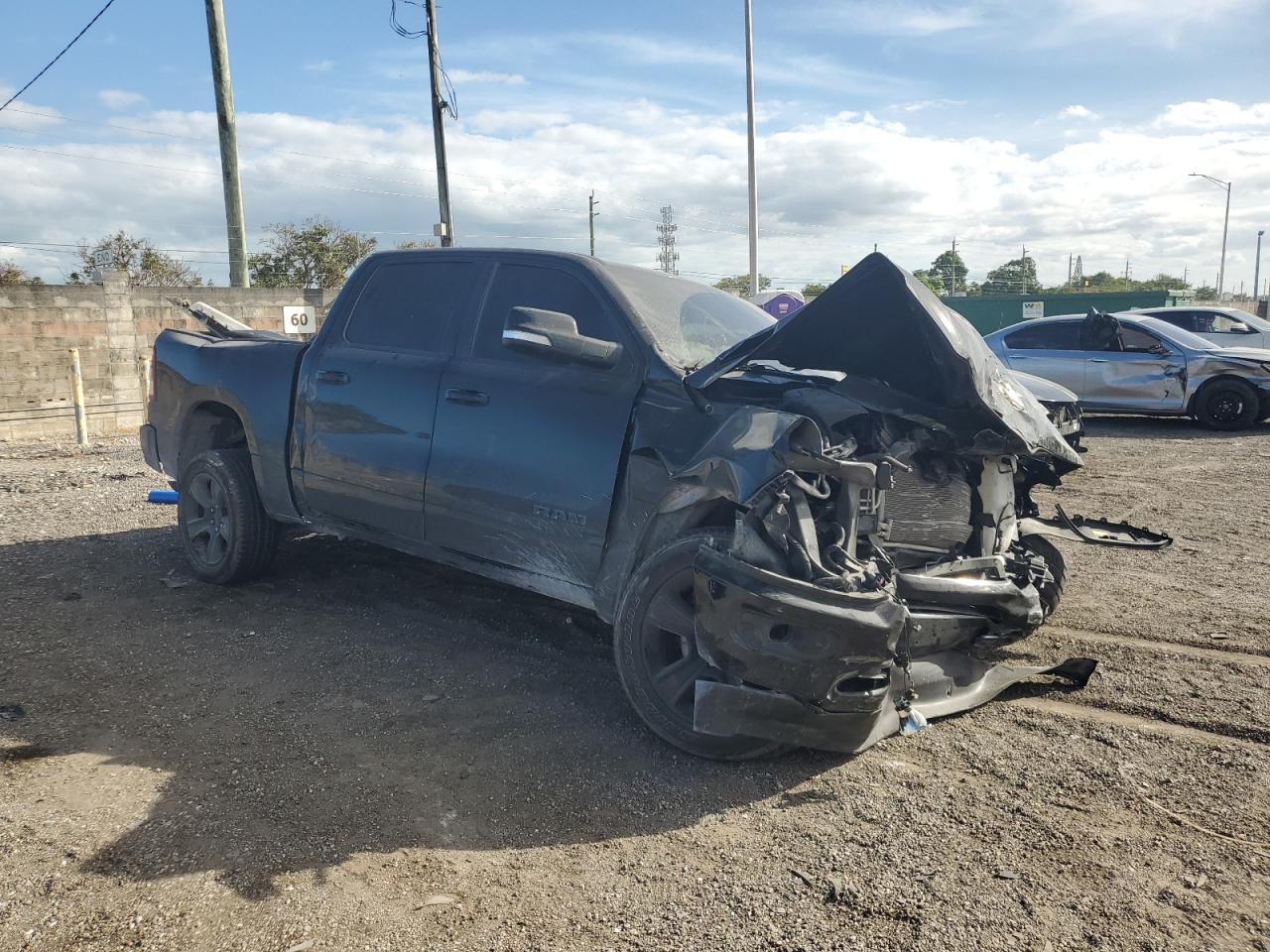 2020 RAM 1500 VIN 1C6RREFGXLN338132 Copart auction photo, all over damage thumbnail 4