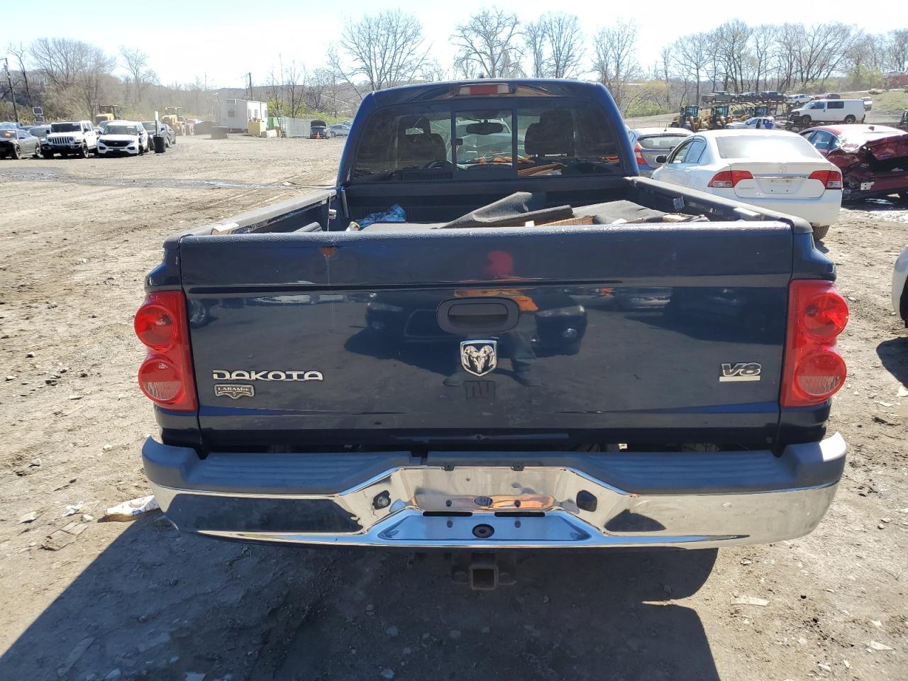 2005 Dodge Dakota VIN 1D7HW52N15S166830 Copart auction photo, minor dent/scratches damage thumbnail 6