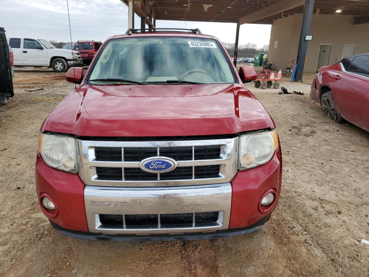 2011 Ford Escape VIN 1FMCU0EG6BKC30507 Copart auction photo, side / rear end damage thumbnail 5