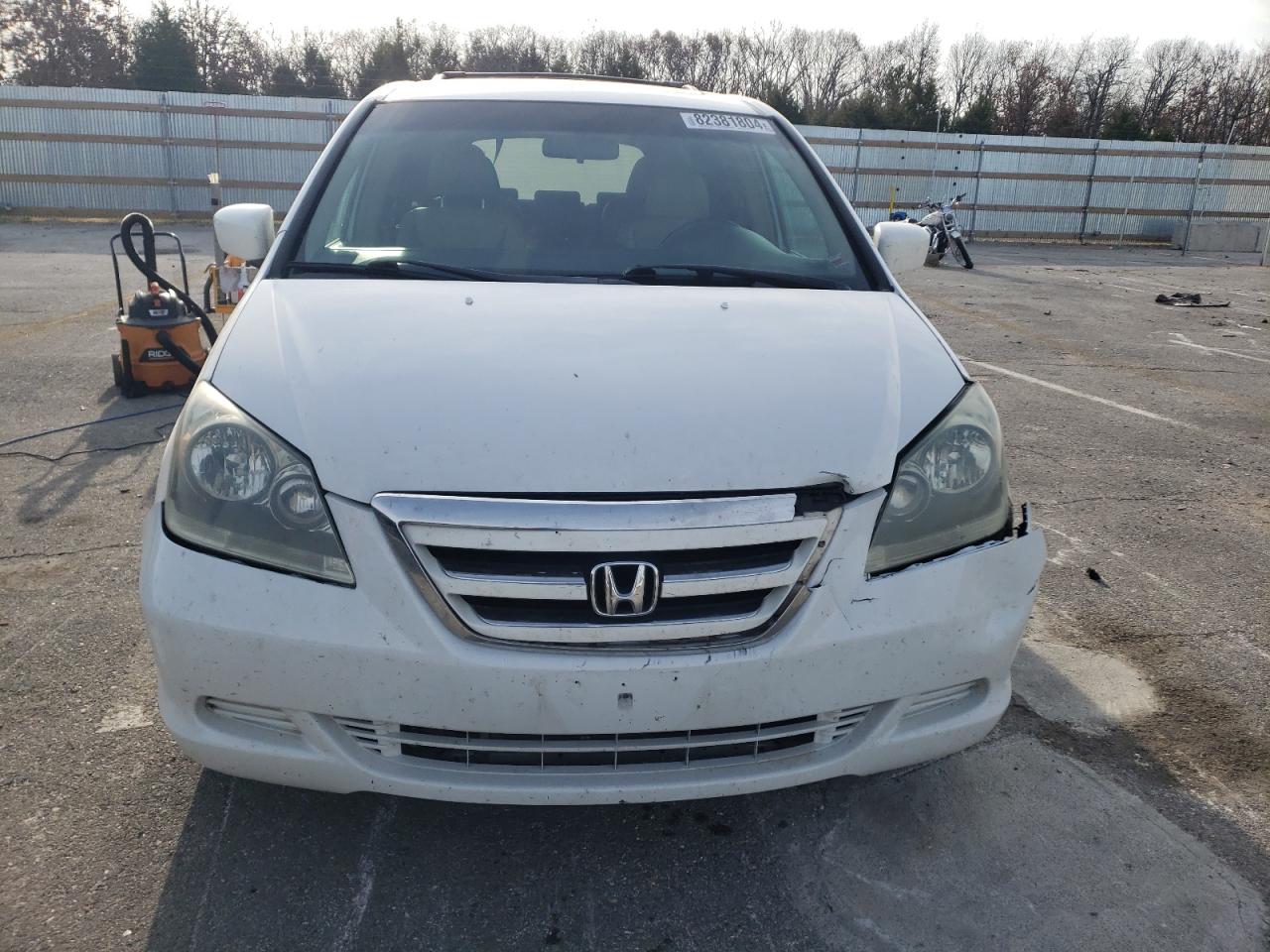 2006 Honda Odyssey VIN 5FNRL38796B054148 Copart auction photo, front end / minor dent/scratches damage thumbnail 5