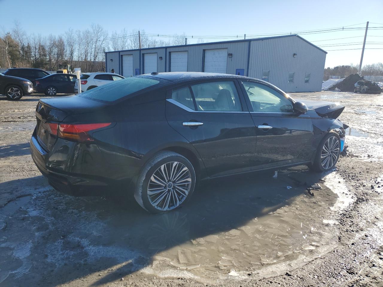 2023 Nissan Altima VIN 1N4BL4EWXPN350727 Copart auction photo, front end damage thumbnail 3