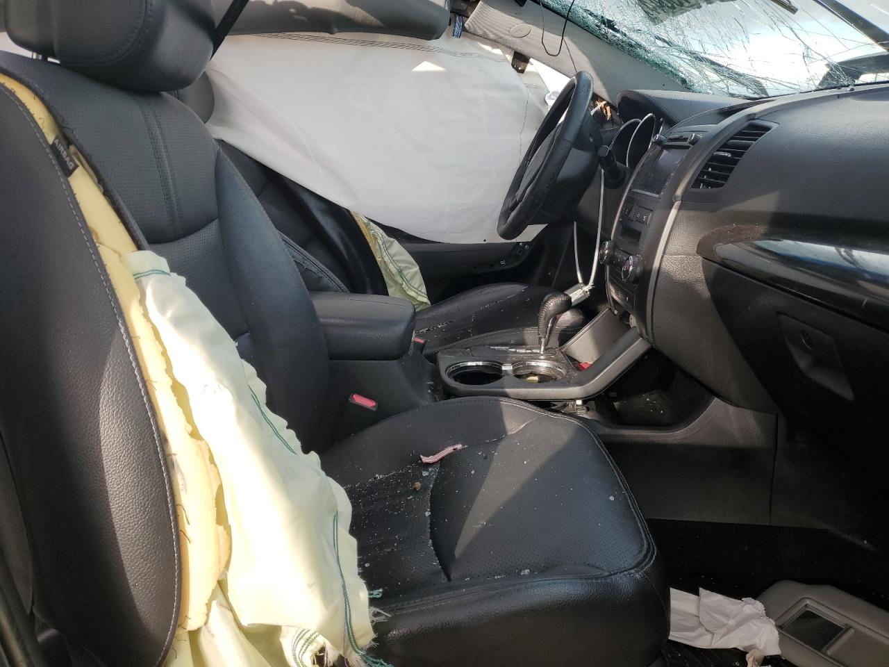 2013 KIA Sorento VIN 5XYKWDA27DG375236 Copart auction photo, all over / missing/altered vin damage thumbnail 7