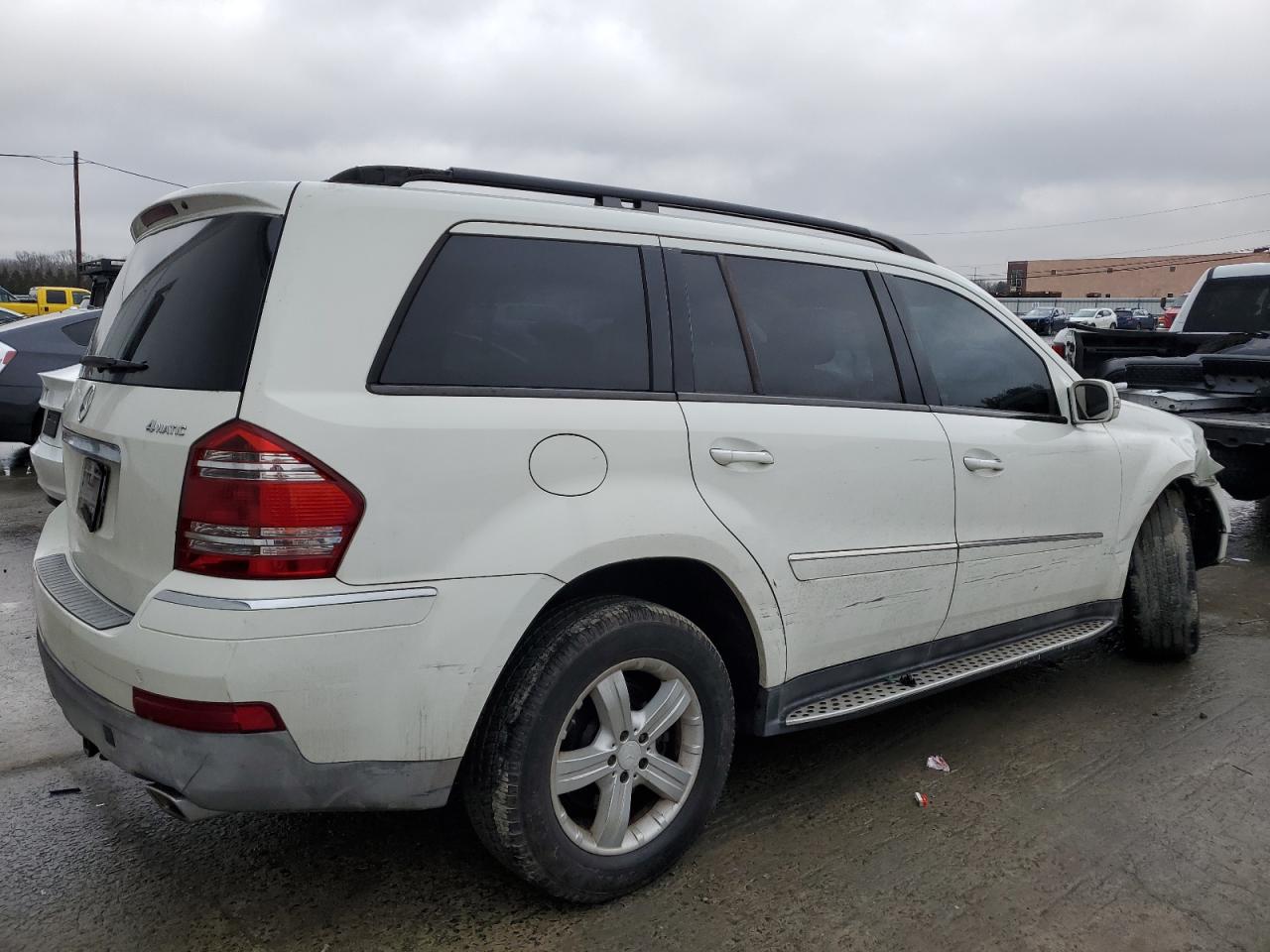2008 Mercedes-Benz GL-klasse VIN 4JGBF71E18A367646 Copart auction photo, front end / side damage thumbnail 3