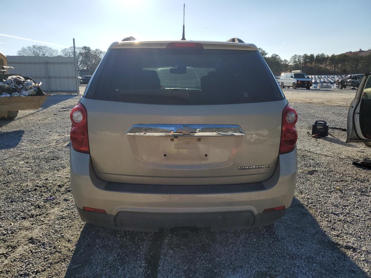 2011 Chevrolet Equinox VIN 2CNALDEC5B6232699 Copart auction photo, front end / minor dent/scratches damage thumbnail 6