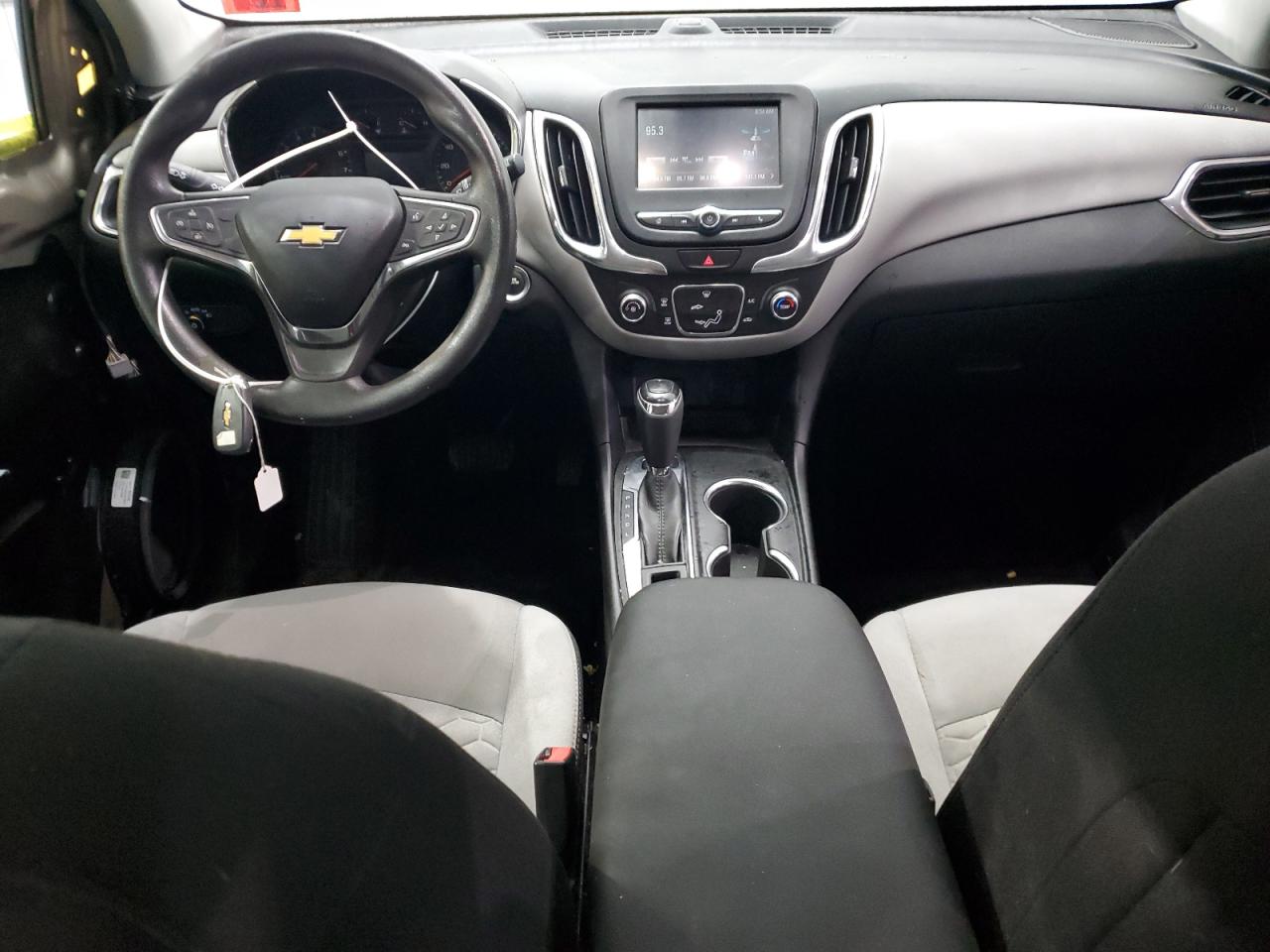 2018 Chevrolet Equinox VIN 2GNAXREV1J6161501 Copart auction photo, front end damage thumbnail 8