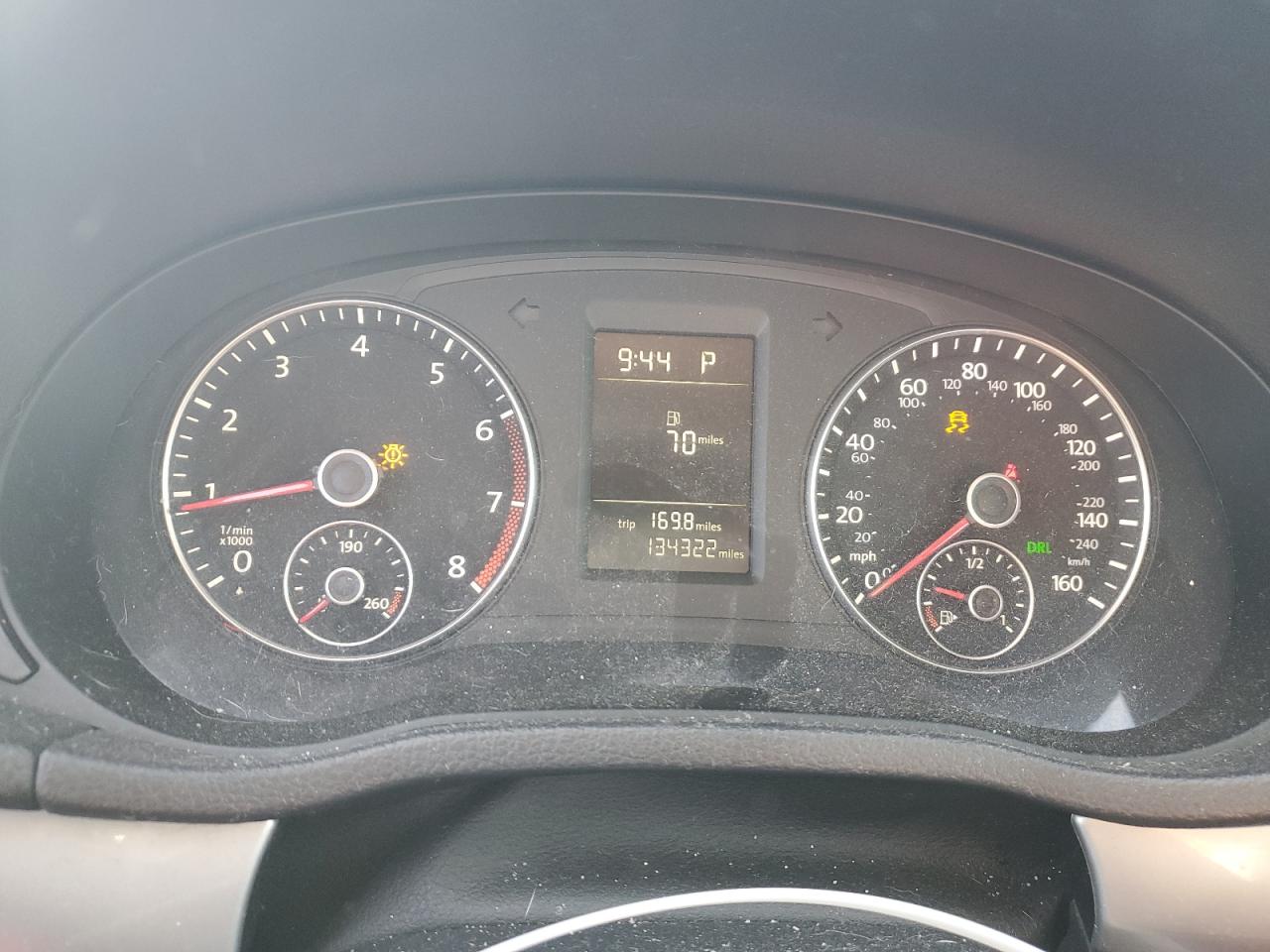2015 Volkswagen Passat VIN 1VWAT7A33FC029008 Copart auction photo, front end / minor dent/scratches damage thumbnail 9