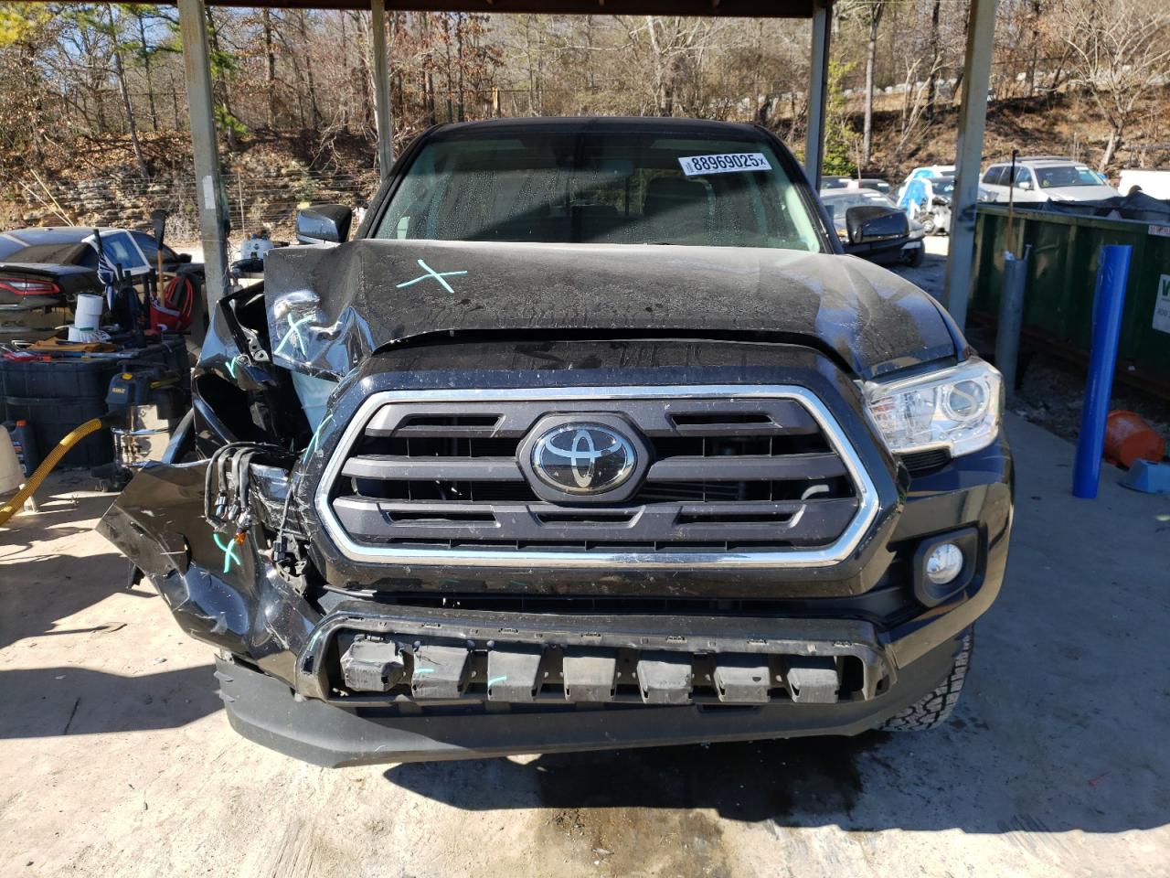 2019 Toyota Tacoma VIN 3TMAZ5CN9KM108339 Copart auction photo, front end damage thumbnail 5