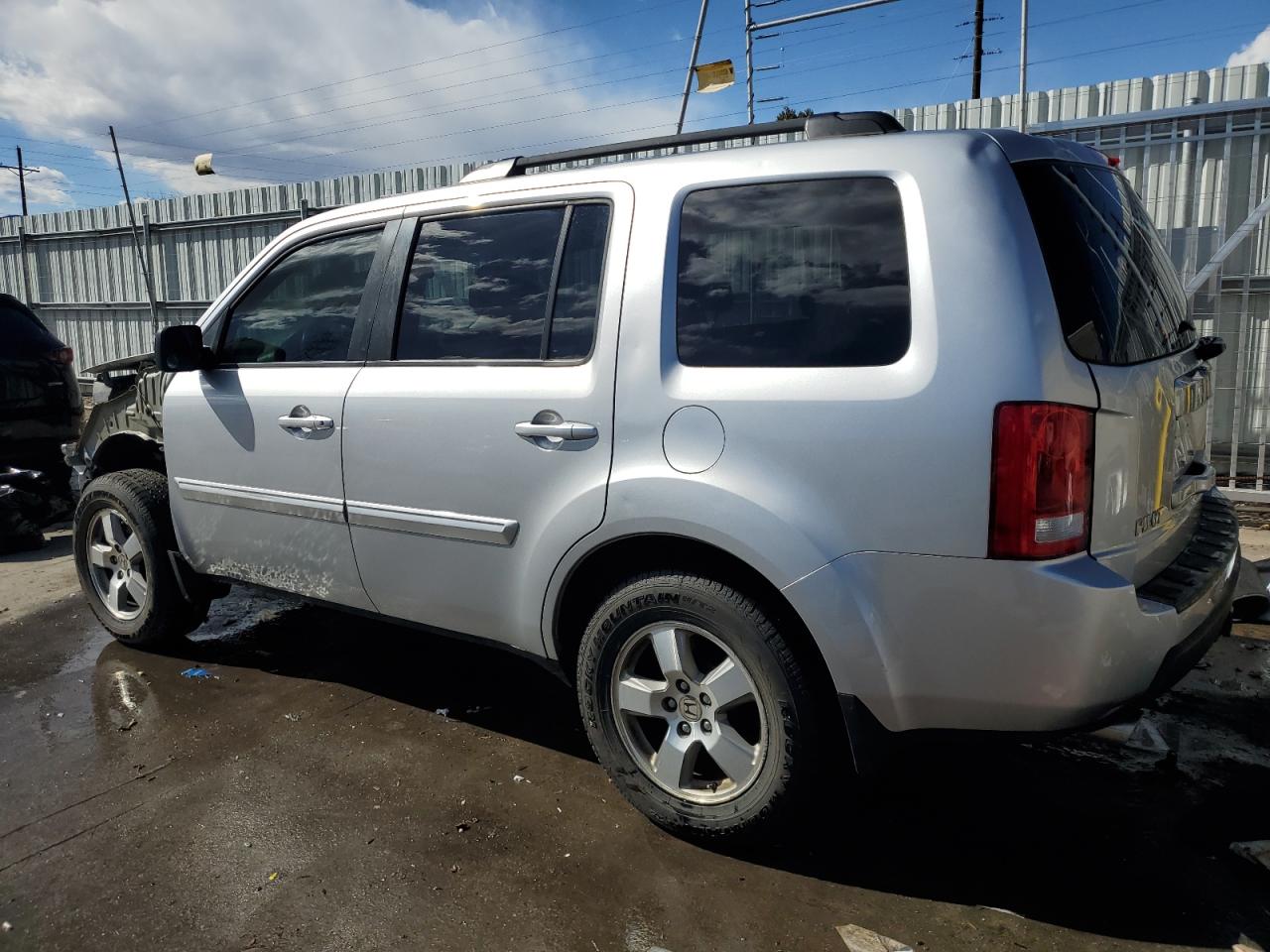 2011 Honda Pilot VIN 5FNYF4H49BB082864 Copart auction photo, front end / hail damage thumbnail 2