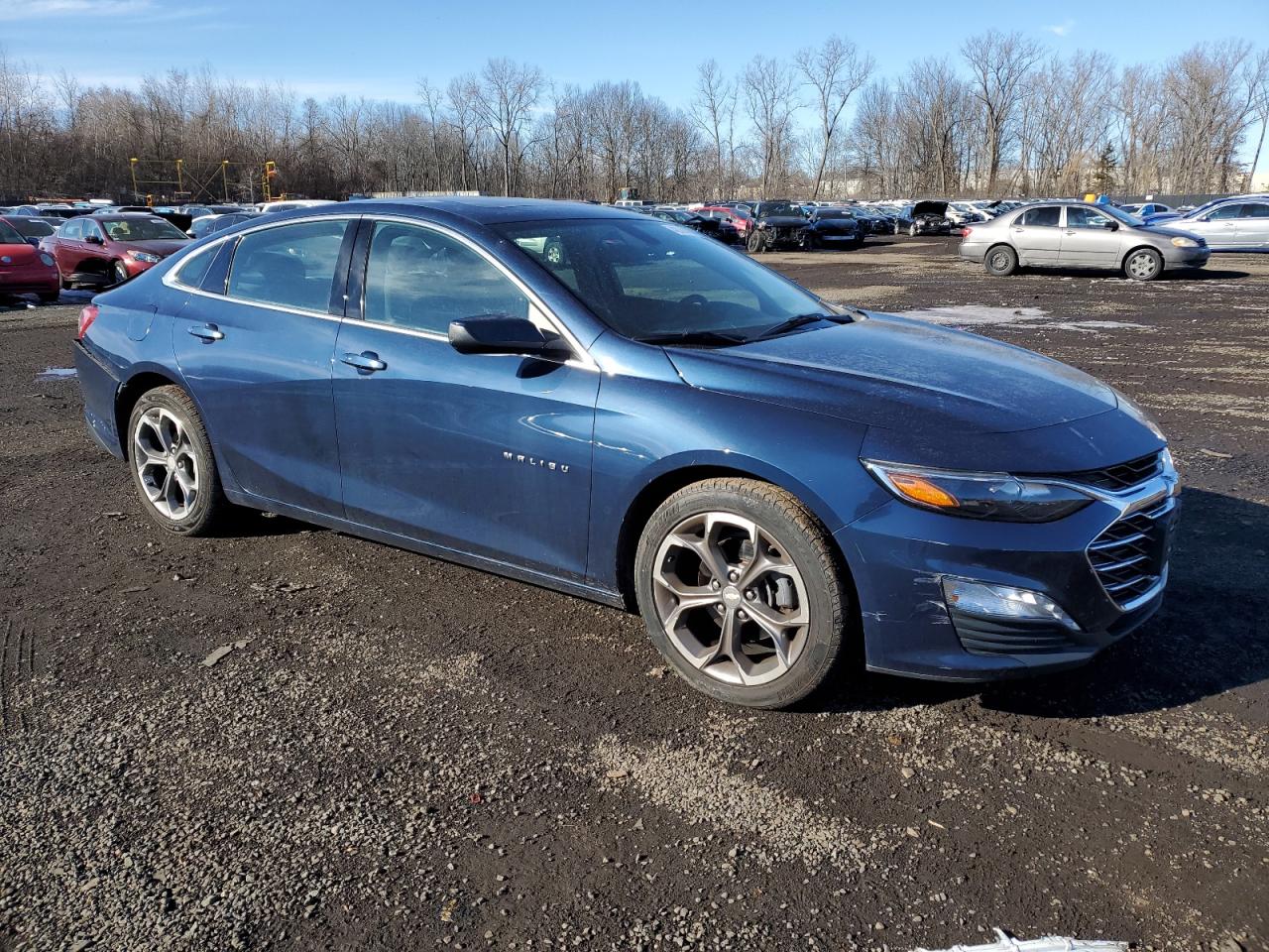2020 Chevrolet Malibu VIN 1G1ZD5ST4LF102461 Copart auction photo, rear end / minor dent/scratches damage thumbnail 4