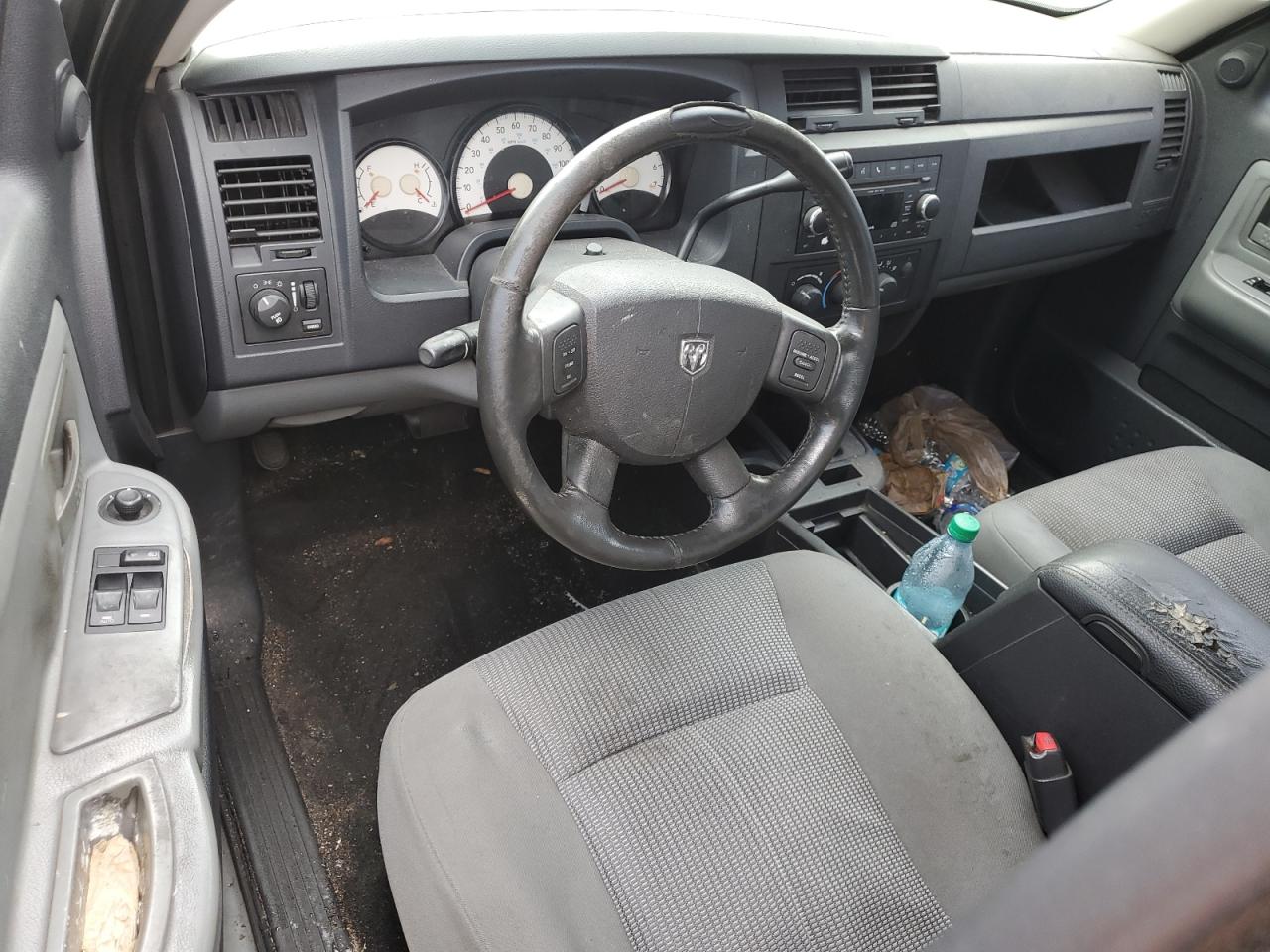 2011 Dodge Dakota VIN 1D7RE3BK2BS676231 Copart auction photo, water/flood damage thumbnail 8