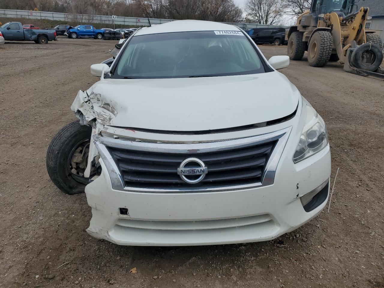 2014 Nissan Altima VIN 1N4AL3AP6EC203902 Copart auction photo, all over damage thumbnail 5