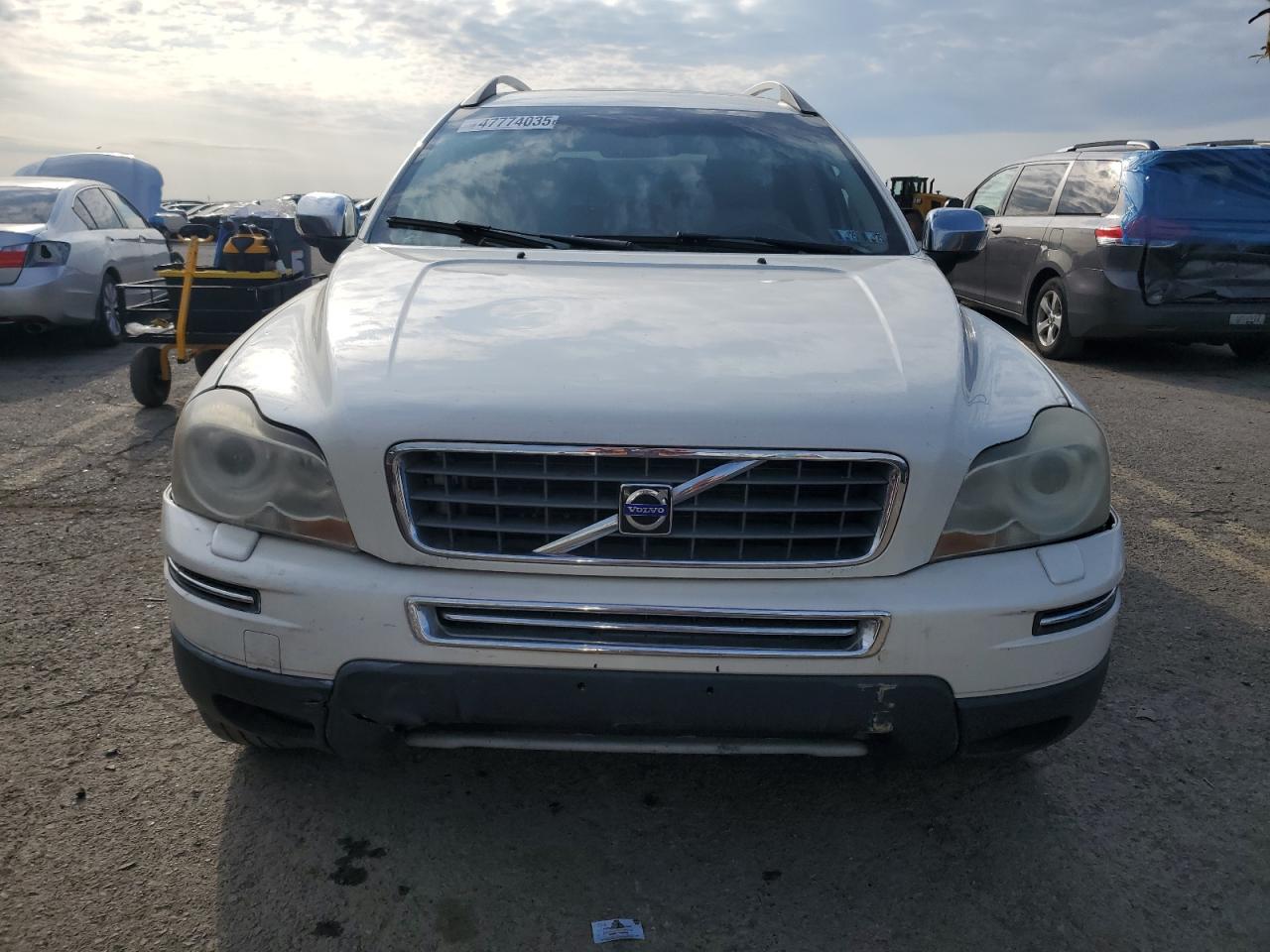 2010 Volvo XC90 VIN YV4852CZ1A1548172 Copart auction photo, side / rear end damage thumbnail 5