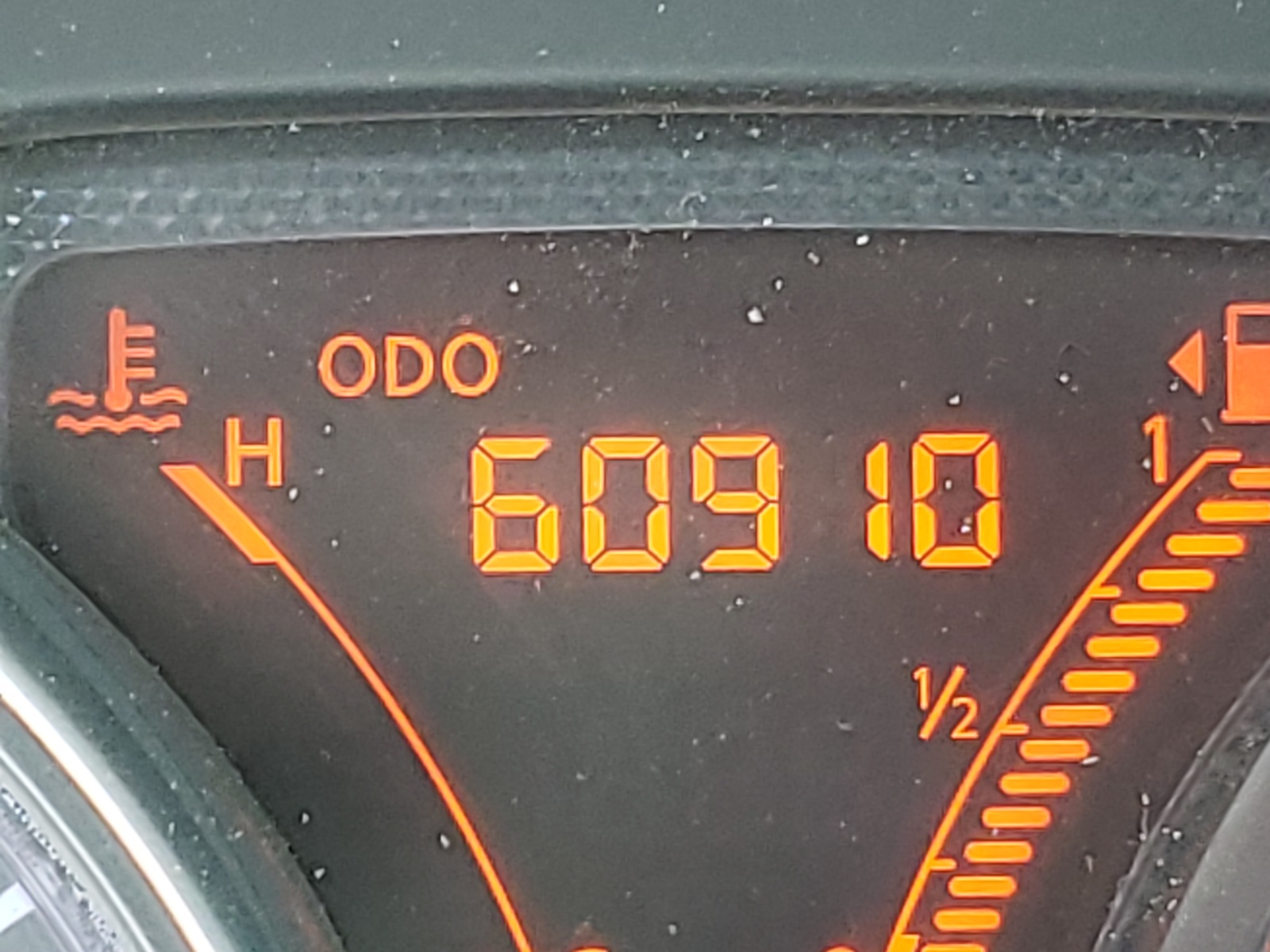 2014 Nissan Versa VIN 3N1CN7AP7EL826991 Copart auction photo, front end damage thumbnail 8