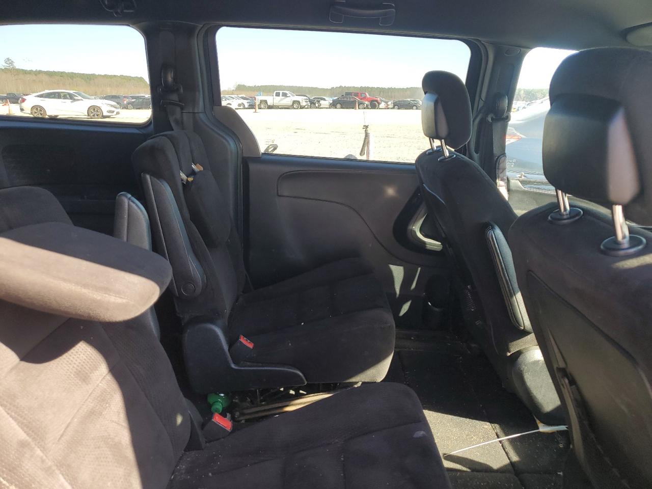 2014 Dodge Caravan VIN 2C4RDGBG1ER302389 Copart auction photo, front end damage thumbnail 11