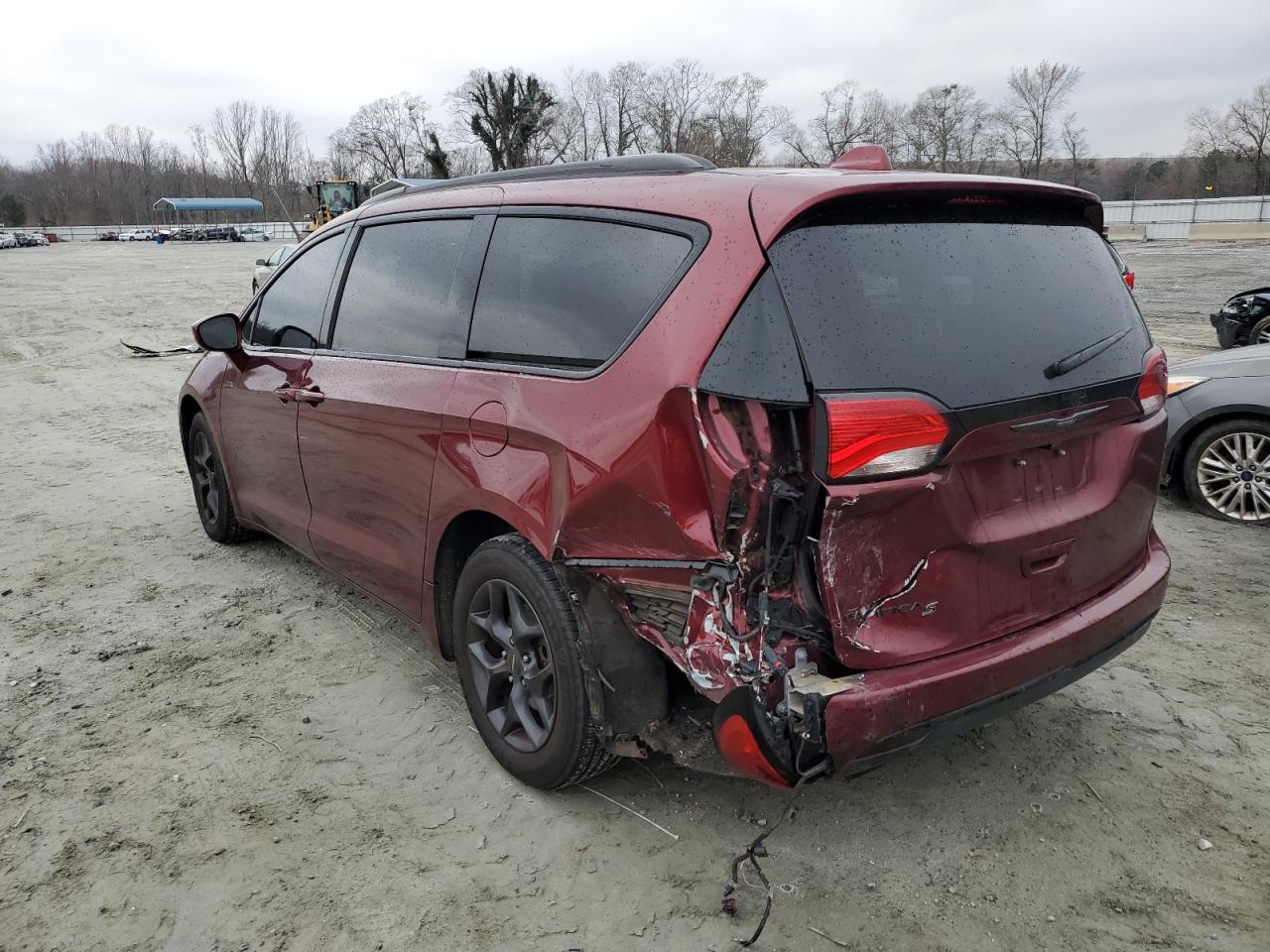 2019 Chrysler Pacifica VIN 2C4RC1BG7KR733430 Copart auction photo, rear end damage thumbnail 2