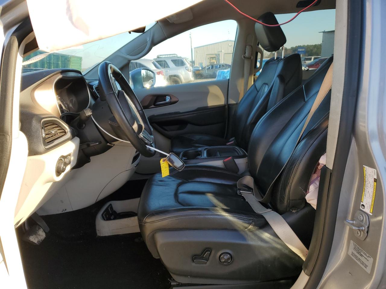 2017 Chrysler Pacifica VIN 2C4RC1BG0HR683334 Copart auction photo, side damage thumbnail 7
