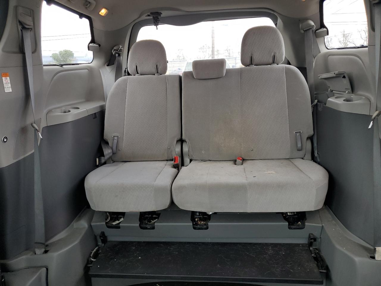 2017 Toyota Sienna VIN 5TDKZ3DC7HS771343 Copart auction photo, front end / side damage thumbnail 10